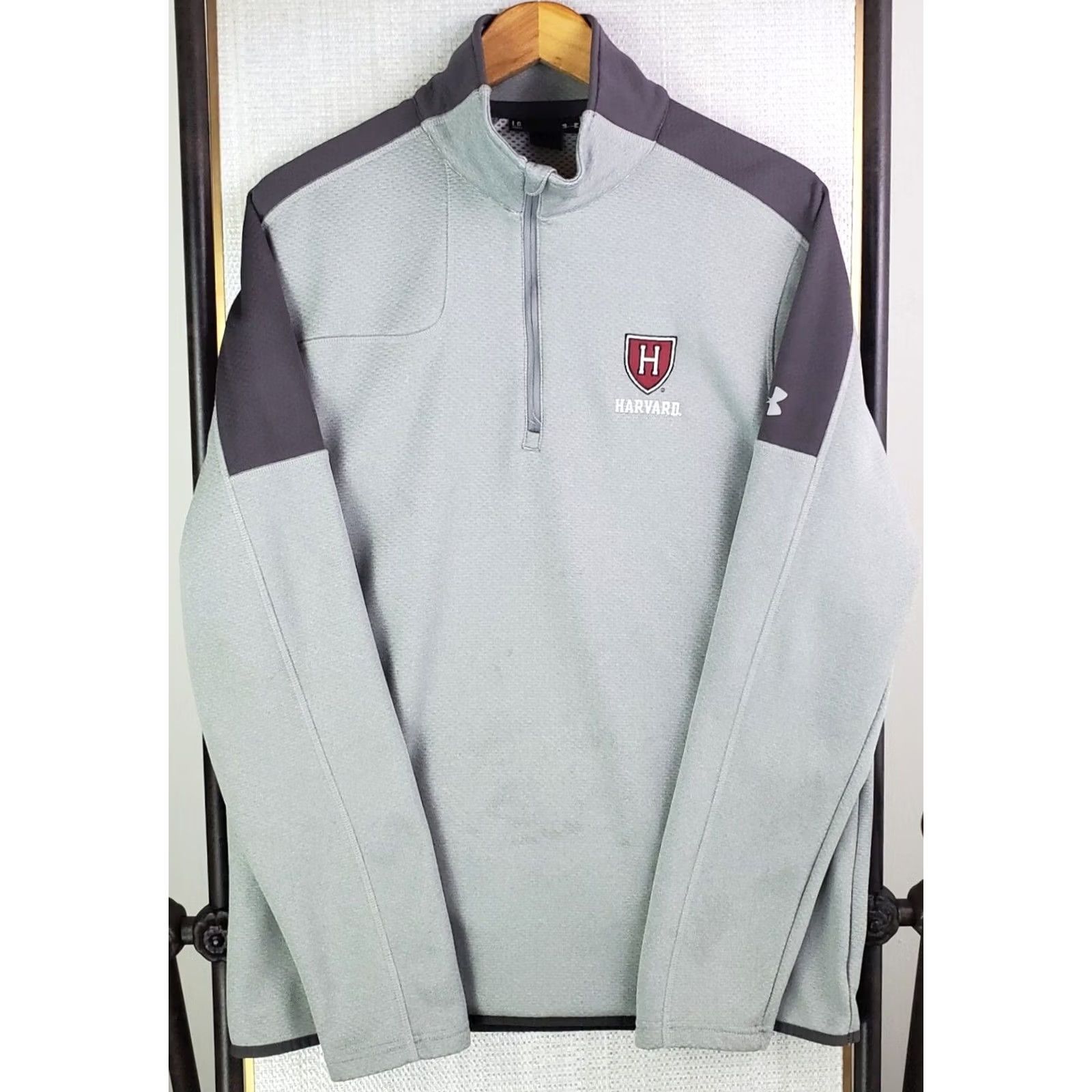 Under Armour VINTAGE Under Armour Harvard 1/2 Zip Golf/Casual Performance Pullover Jacket Gray Mens L XS? Size US L / EU 52-54 / 3 - 2 Thumbnail
