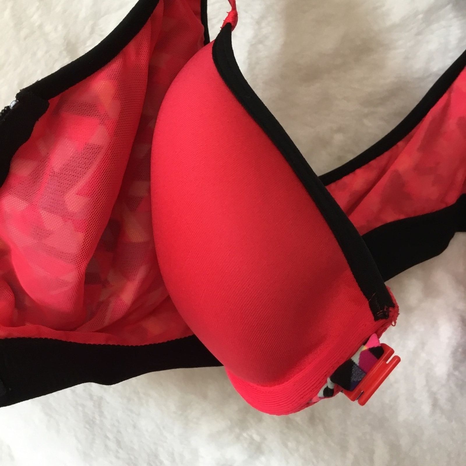 Victoria's Secret Victoria Secret VSX Multi-Color Sport Bra Size ONE SIZE - 8 Thumbnail