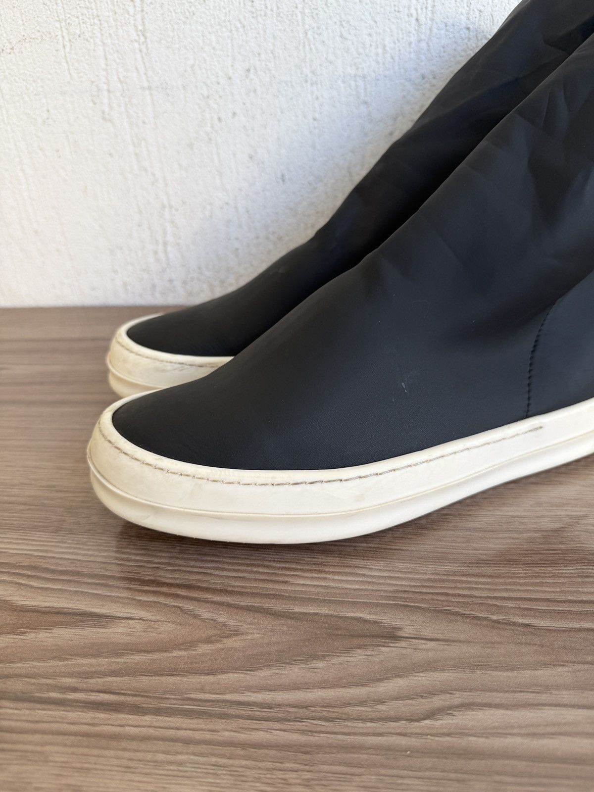 Rick Owens Drkshdw ❤️Neoprene suba socks Ramones Size US 8 / IT 38 - 2 Thumbnail