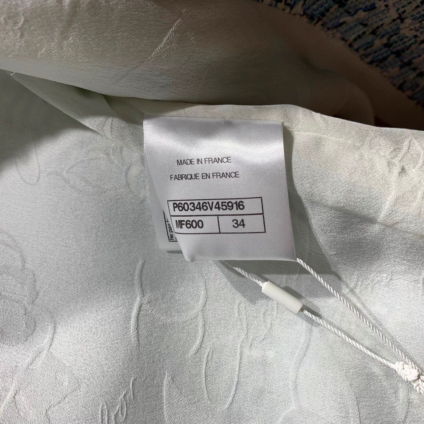 Chanel Women's CHANEL 19C Cruise Blue Coco Blazer Jennie Size XS / US 0-2 / IT 36-38 - 7 Thumbnail