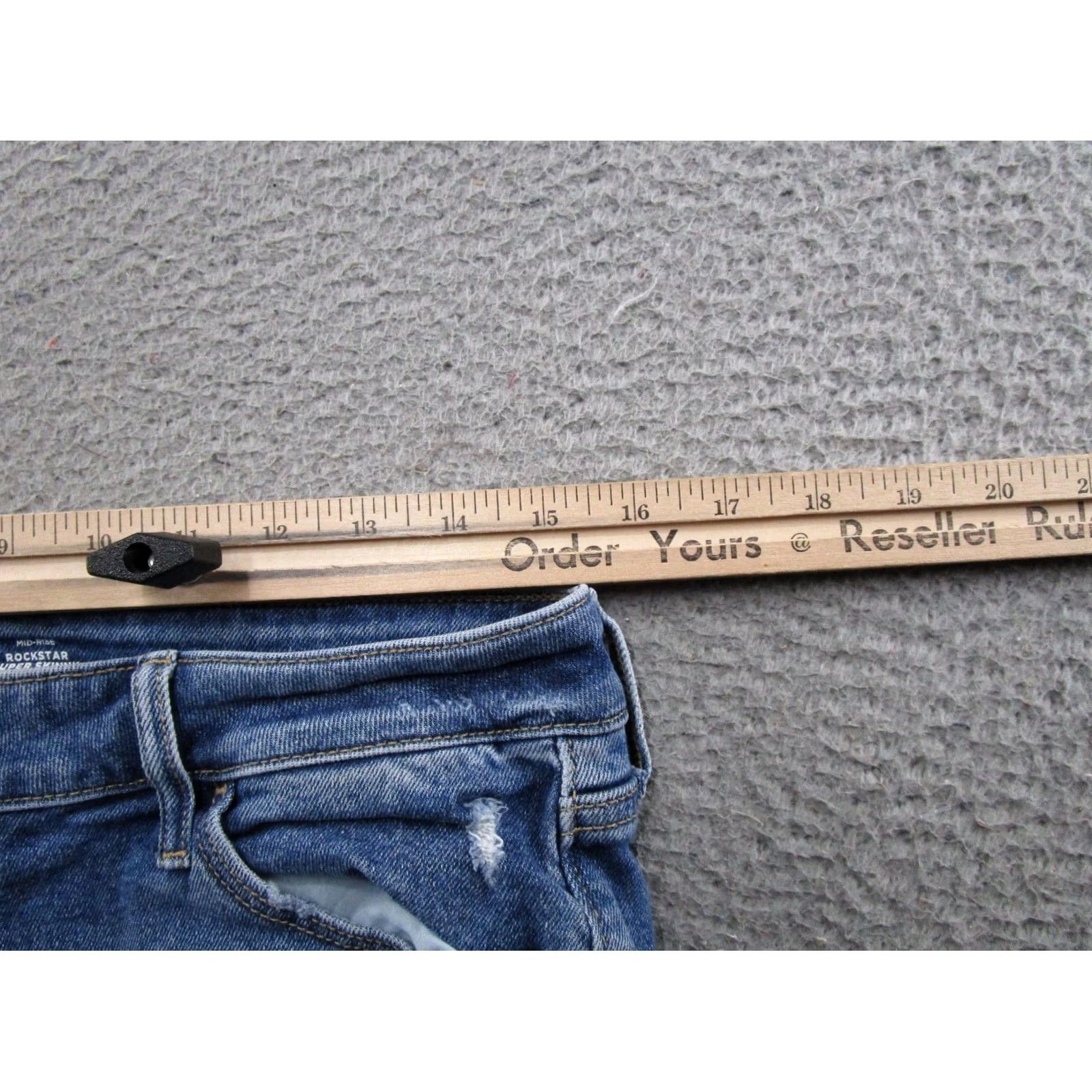 Old Navy Old Navy Denim Jeans Women Size 12 Skinny Stretch 5-Pocket Blue Denim Shirt? Size 34" / US 12 / IT 48 - 6 Thumbnail