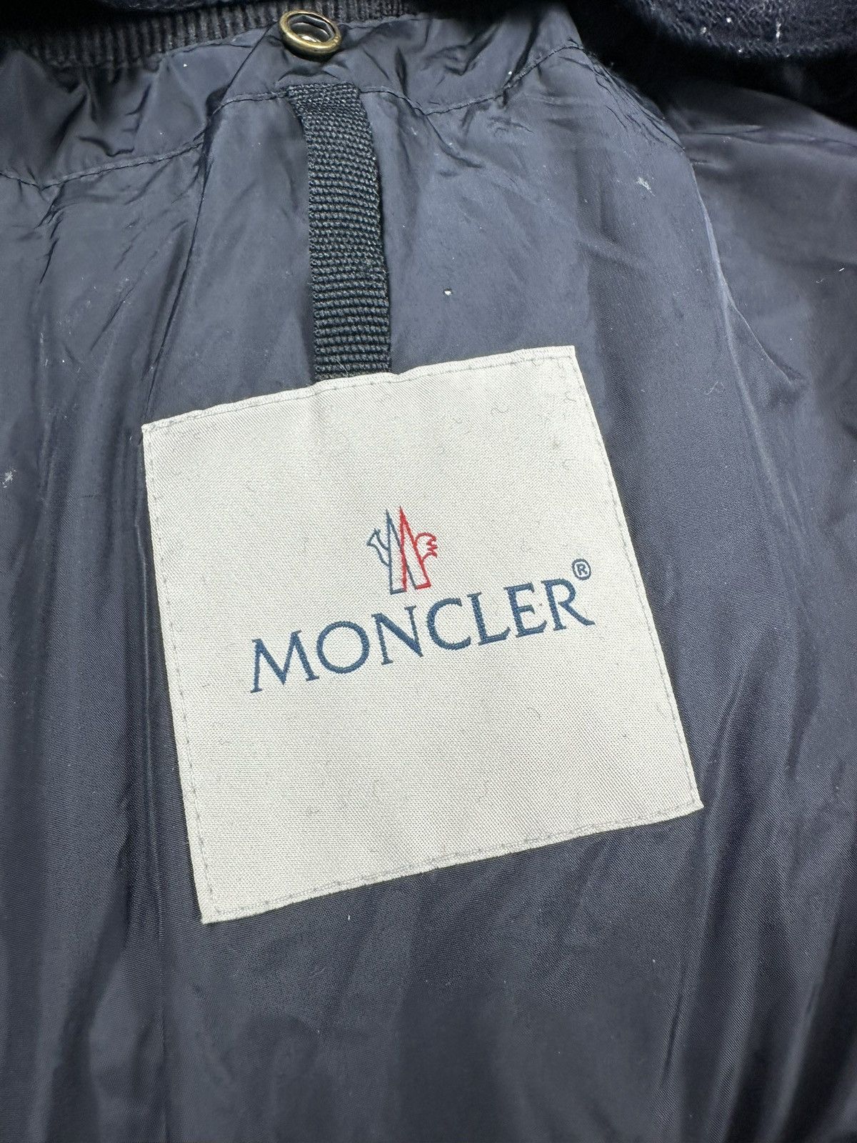 Moncler Moncler Muscade Fur Down Jacket bomber cropped japan Size US M / EU 48-50 / 2 - 15 Thumbnail