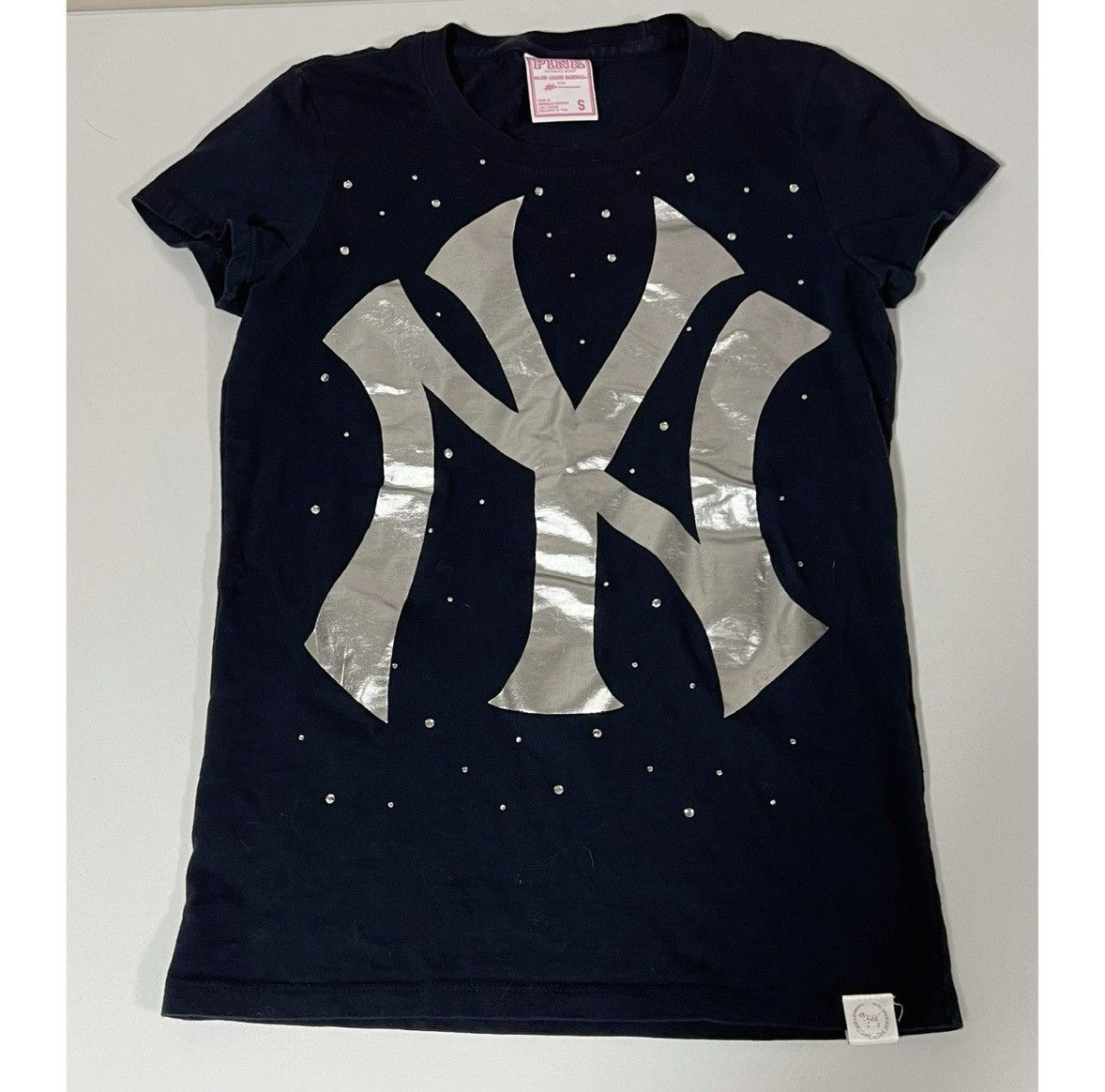 Victoria's Secret Navy Blue ‘NY Yankees: Bronx Bombers’ Shirt Top Tee Size S⚾️✨ Size S / US 4 / IT 40 - 1 Thumbnail