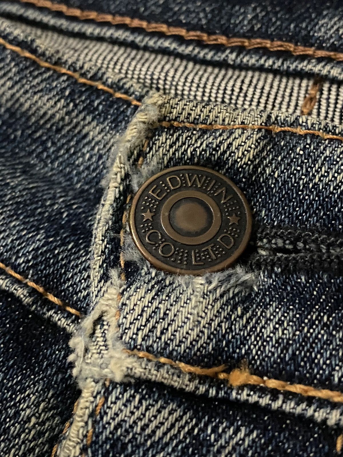 Vintage Edwin 403 W-Flex Dirty Washed Distress Straight Cut