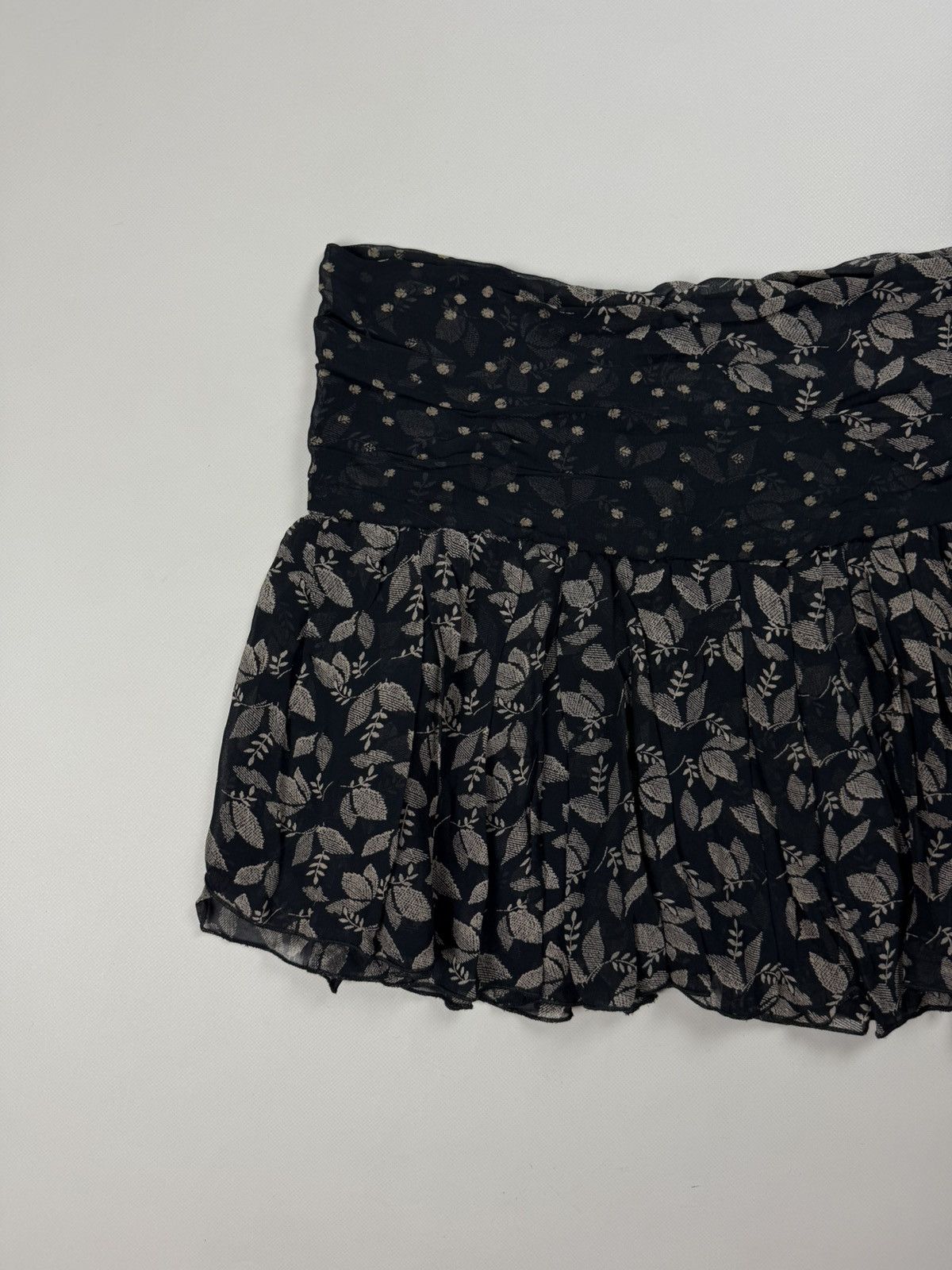 Isabel Marant Etoile Isabel Marant Etoile Floral Pattern Viscose Mini Skirt Size 26" / US 2 / IT 38 - 2 Thumbnail