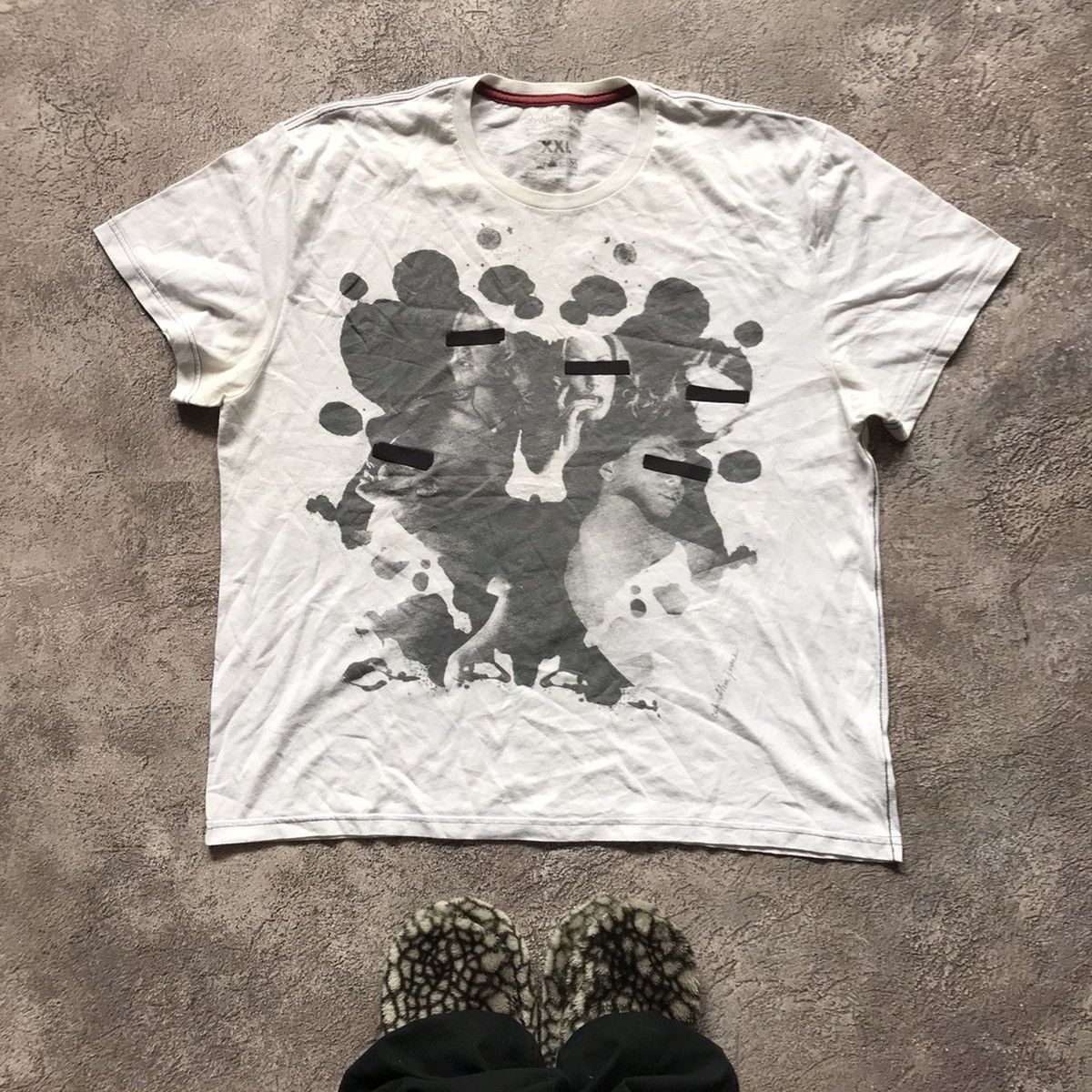 Calvin Klein VINTAGE CALVIN KLEIN TEE GIRLS ART ABSTRACT Y2K 90s Size US XXL / EU 58 / 5 - 1 Thumbnail