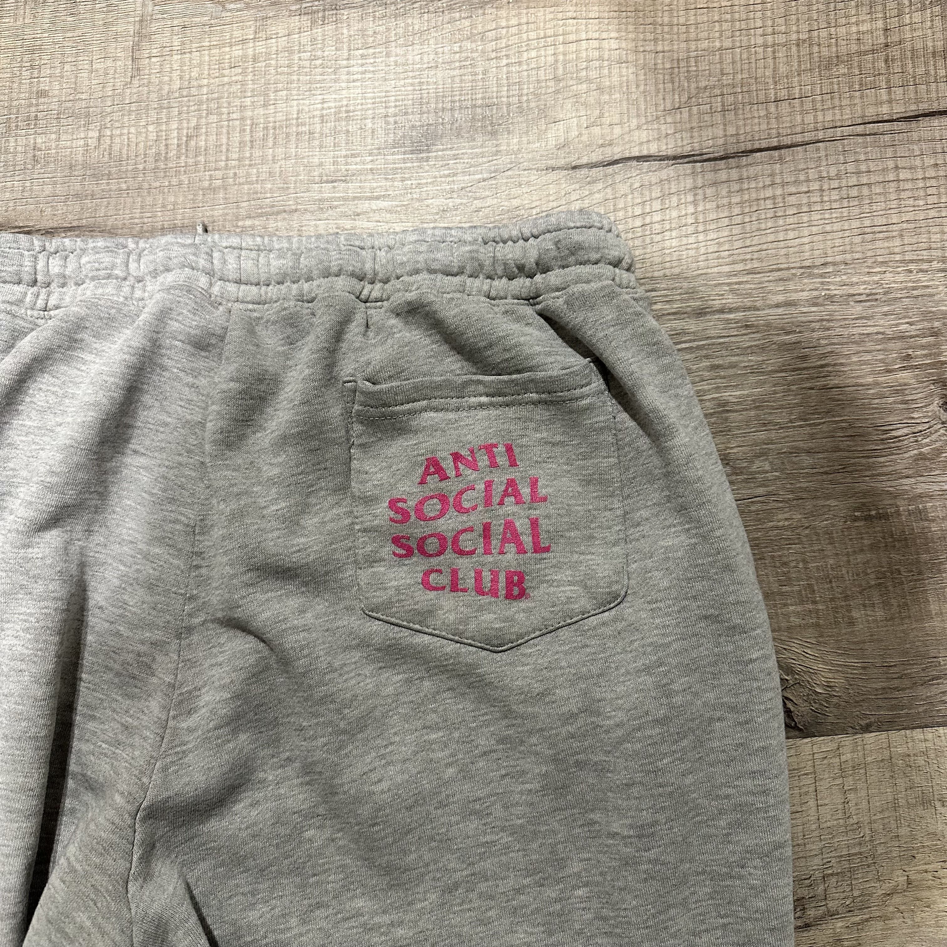 Anti Social Social Club Anti Social Social Club sweatpants Size US 34 / EU 50 - 6 Thumbnail