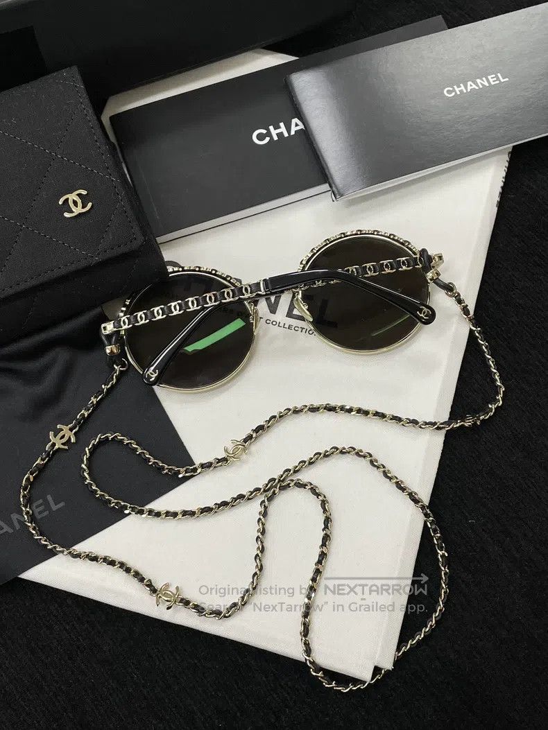 Chanel Chanel White four-pocket corduroy jacket Size ONE SIZE - 2 Thumbnail