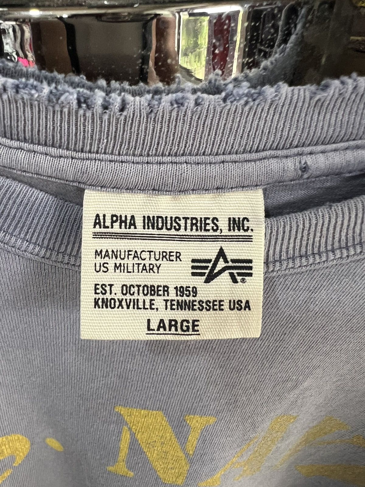 Alpha Industries 🔥Sun Faded Vintage Alpha Industries US Navy Tee Size US M / EU 48-50 / 2 - 13 Thumbnail