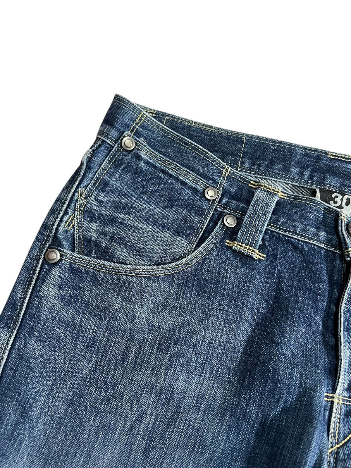 Levi's Vintage Levi’s Engineered Washed Jean Size US 31 - 6 Thumbnail