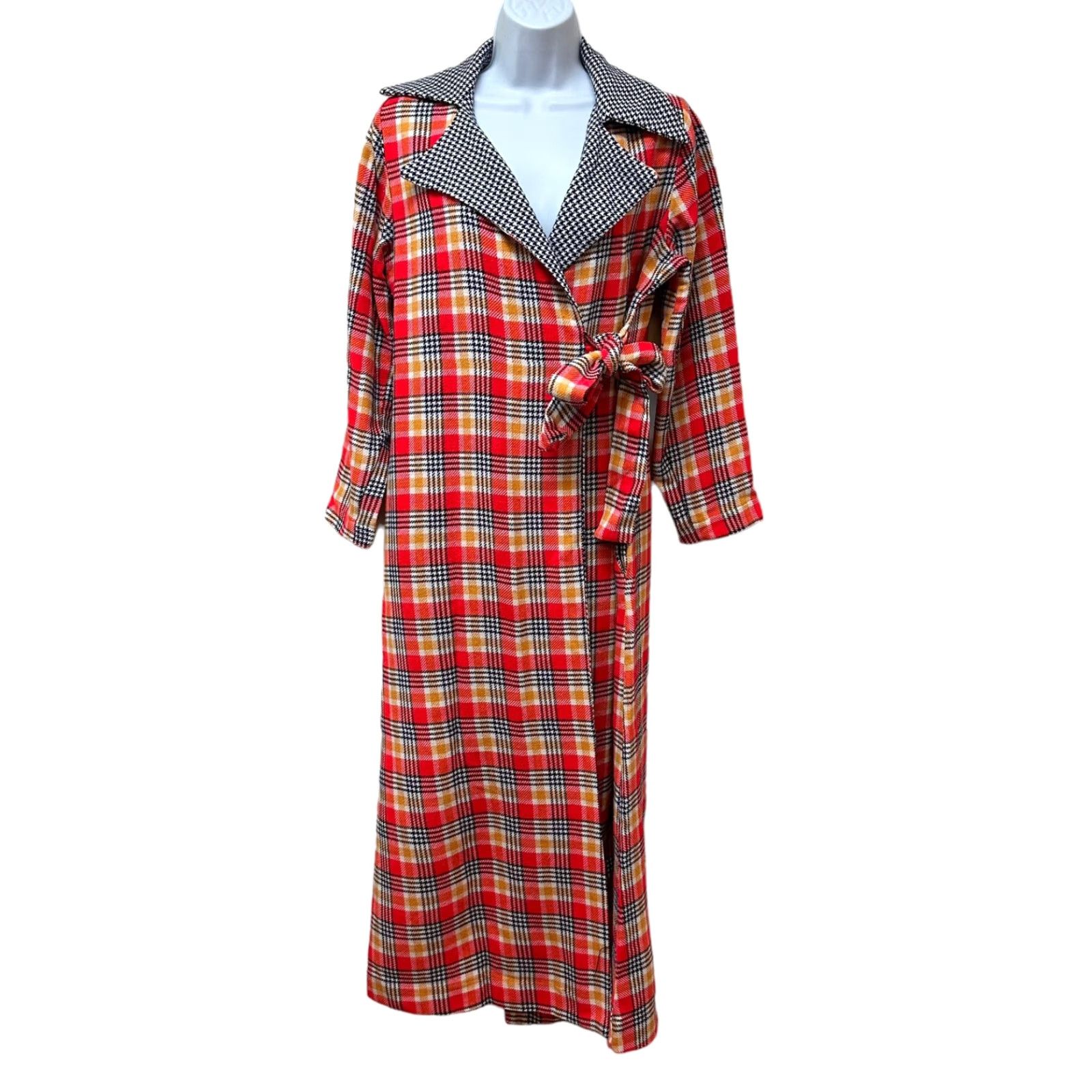 Sears VINTAGE Sears Loungees Retro Herringbone Dagger Collar Wrap House Coat Robe M/L Size ONE SIZE - 2 Thumbnail