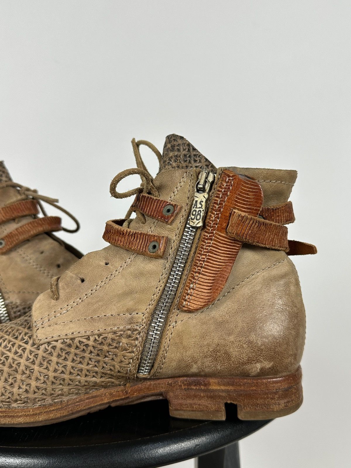 A.S.98 A.S.98. Airstep Beige Leather Biker Buckle Strap Ankle Boots Size US 8 / IT 38 - 19 Thumbnail