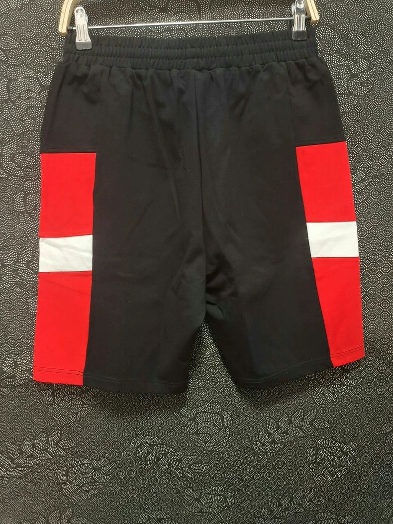 Givenchy Givenchy Summer Casual Men's Black Short Pants Size US 30 / EU 46 - 2 Thumbnail