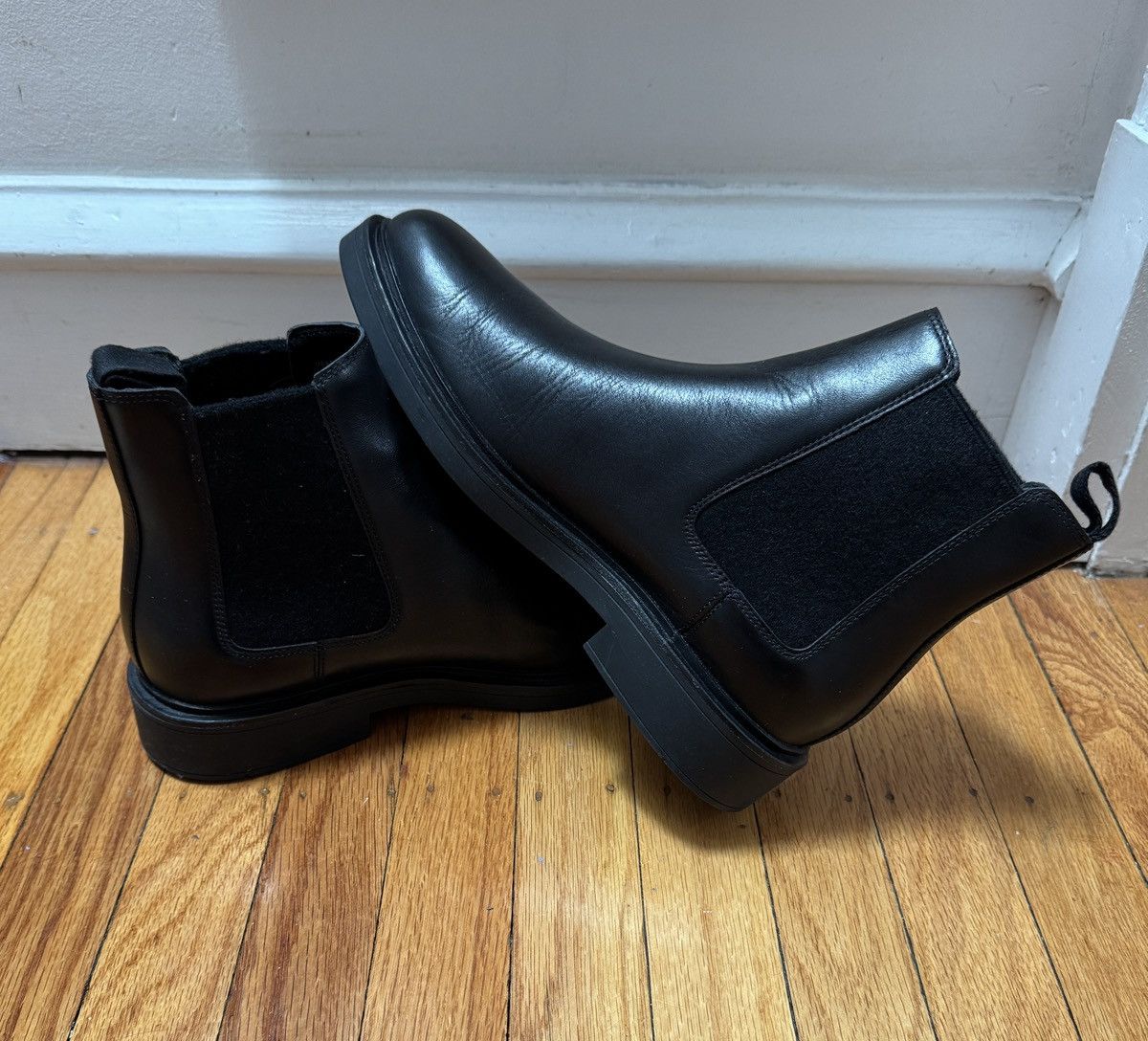 Vince Vince Chelsea Boot Size US 8.5 / EU 41-42 - 6 Thumbnail
