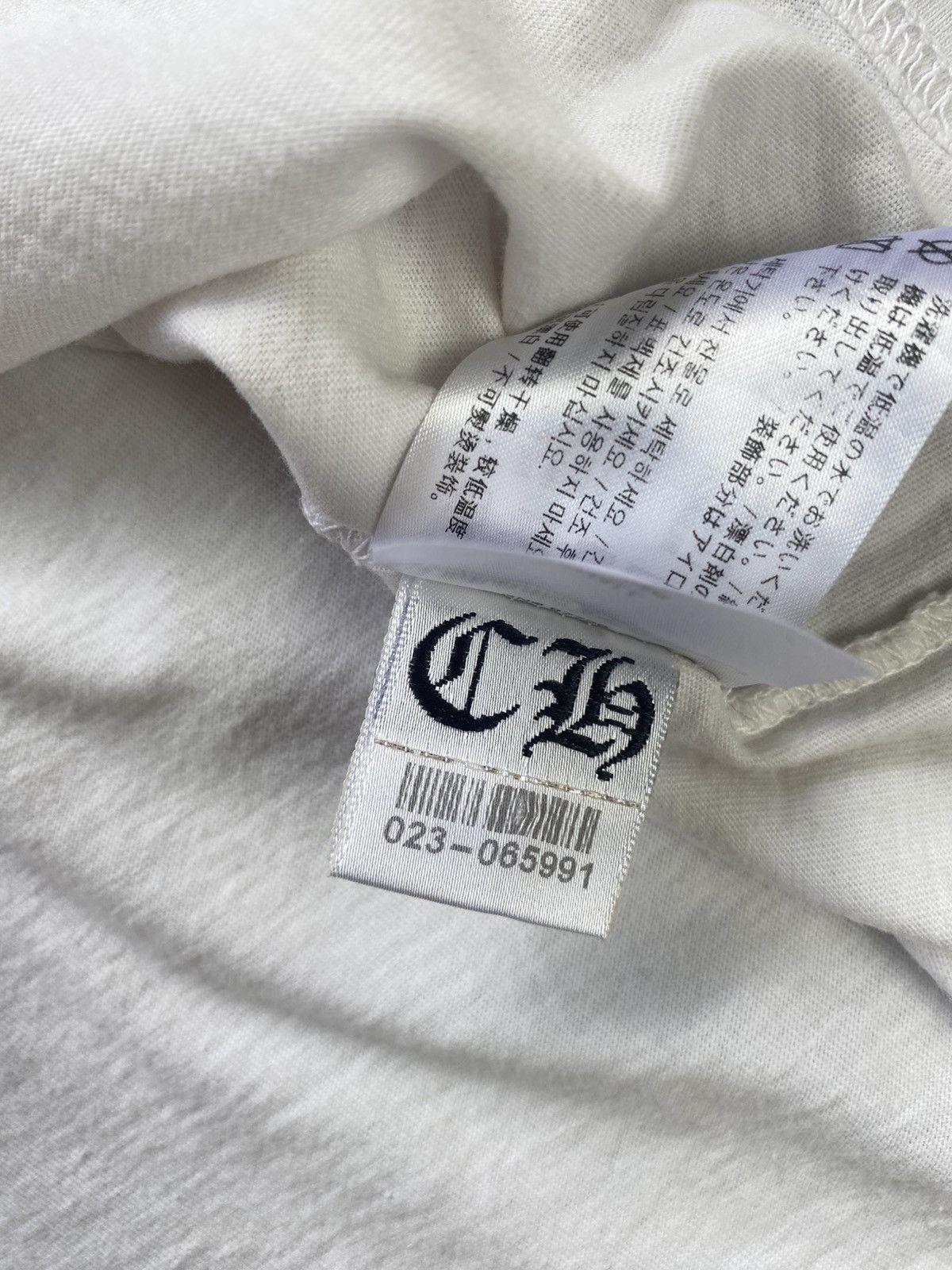Chrome Hearts Chrome Hearts Scroll Logo Pocket Tee Size US S / EU 44-46 / 1 - 10 Thumbnail