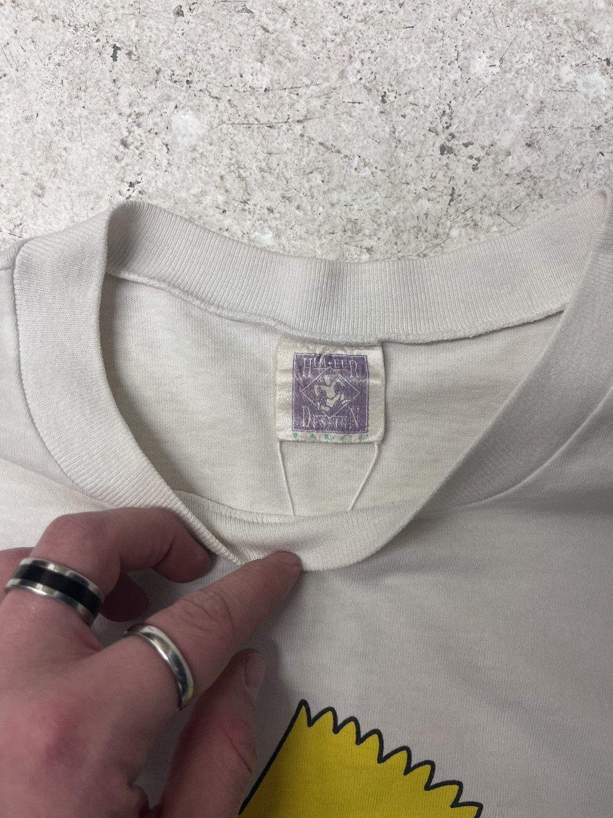 Vintage Vintage white bart simpson 1999 tee Size US L / EU 52-54 / 3 - 3 Thumbnail