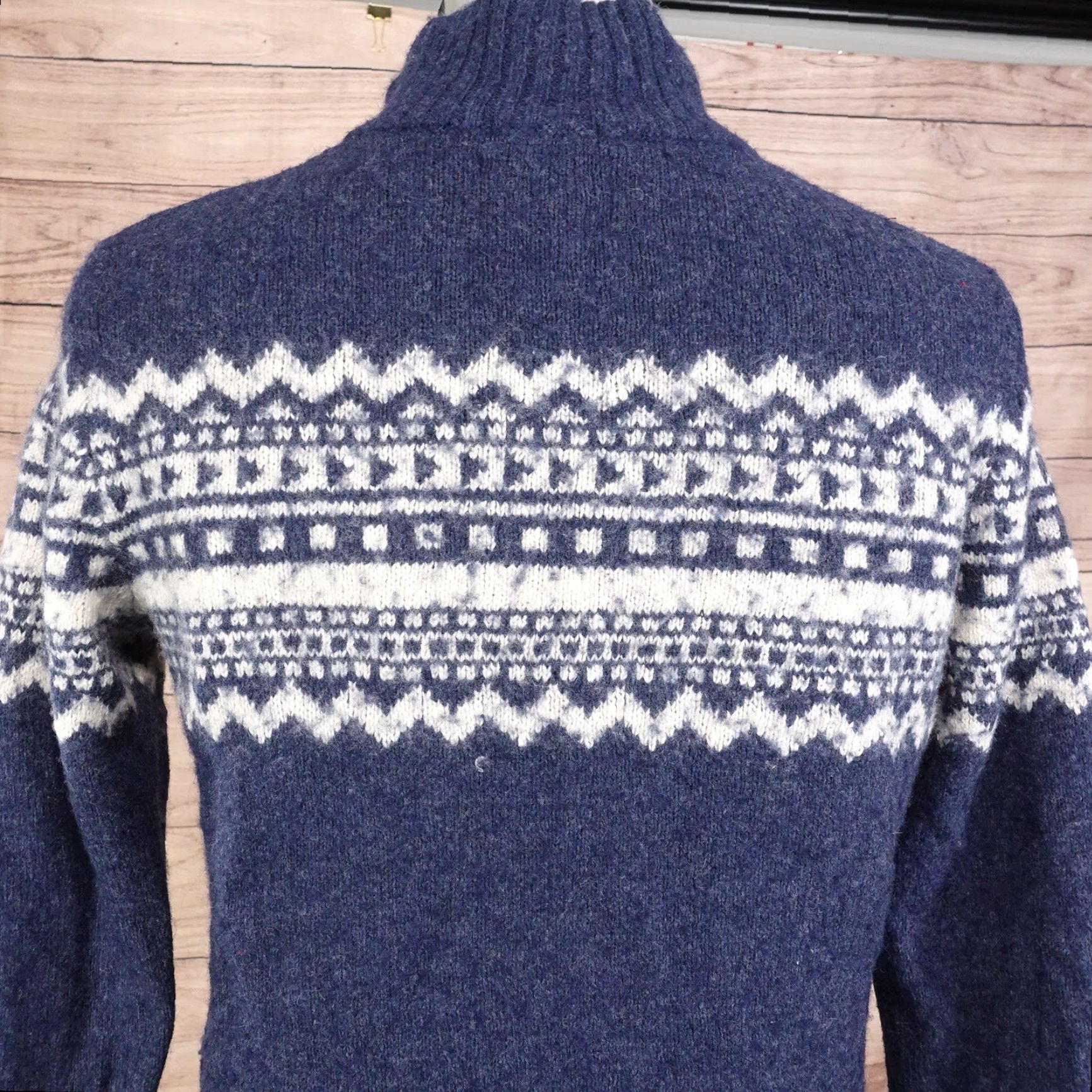 American Eagle Outfitters AMERICAN EAGLE SERIOUSLY SOFT MOCK NECK PULLOVER SWEATER MENS MEDIUM BLUE COTTON WOOL BLEND Size US M / EU 48-50 / 2 - 5 Thumbnail