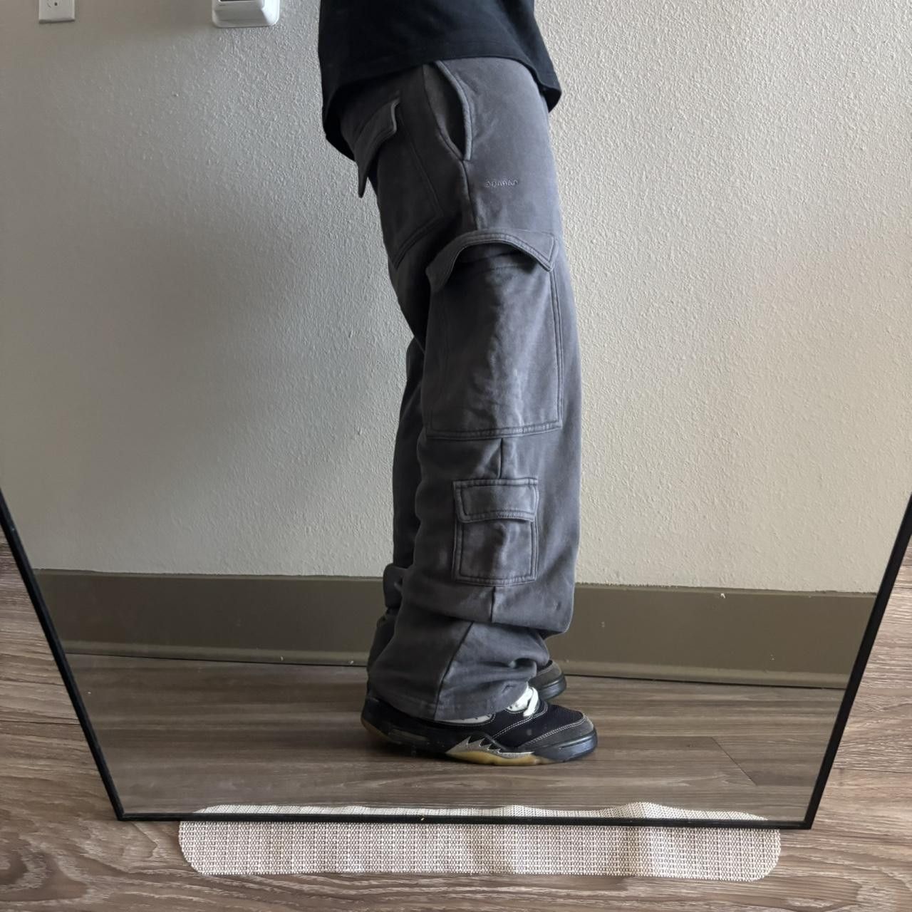 Japanese Brand Crazy Vintage Y2K/2000s Baggy Grey Cargo Sweatpants! Size XS Size US 28 / EU 44 - 2 Thumbnail