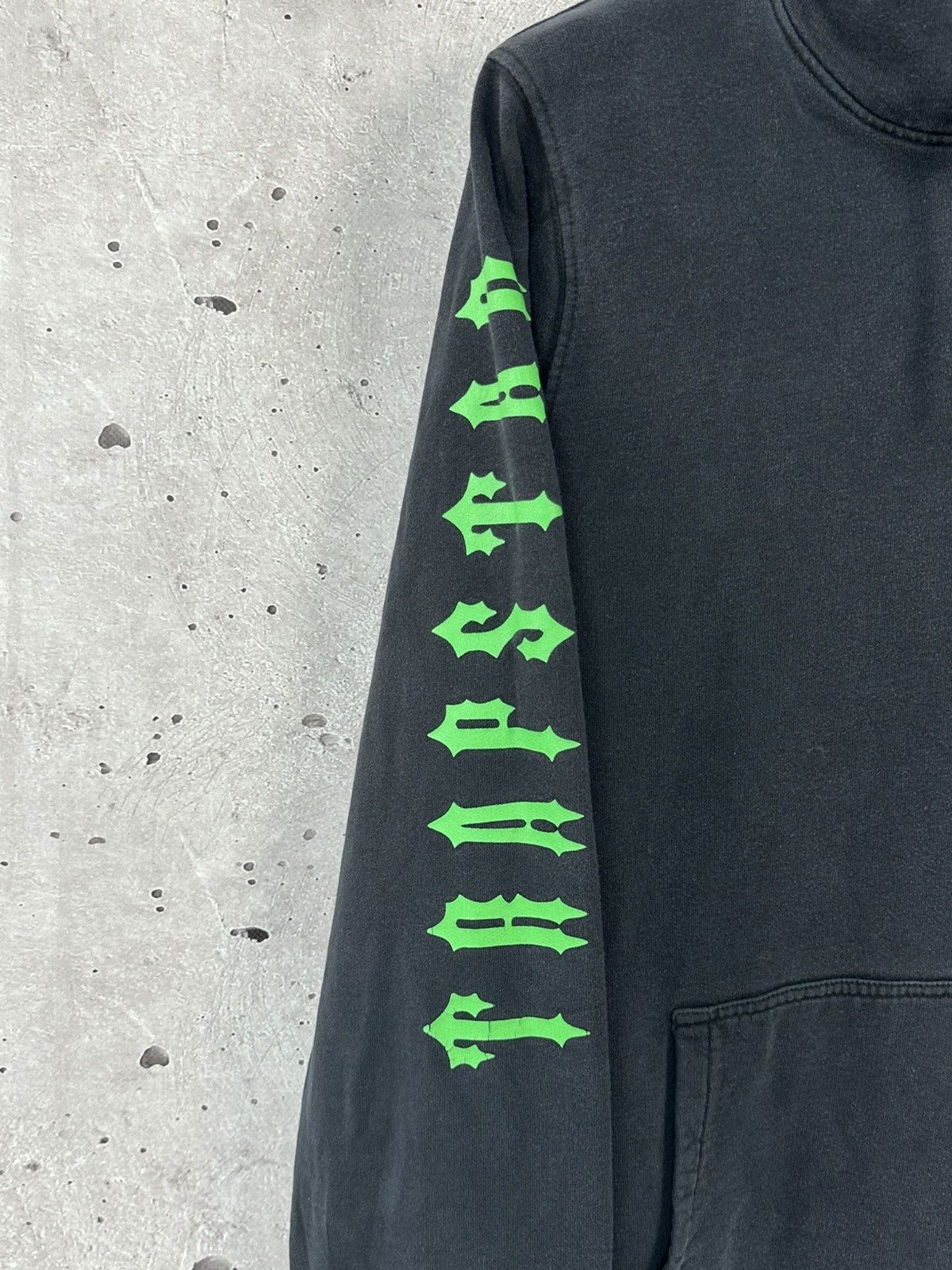Trapstar London × Vintage Trapstar Printed Black Long Sleeve Hoodie Size US XL / EU 56 / 4 - 5 Thumbnail