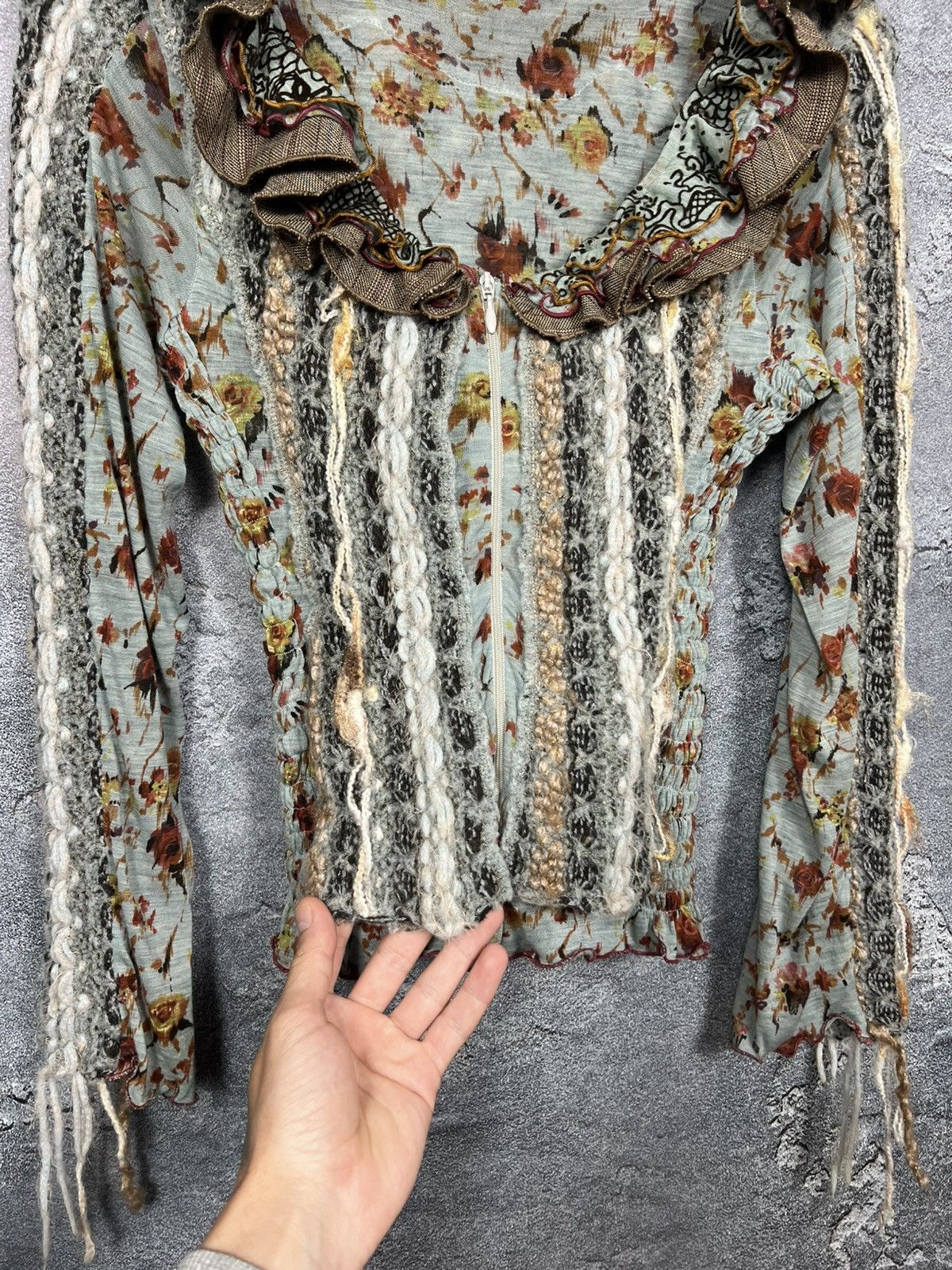 Vintage Vintage Tricot Chic Avant Garde Save the Queen Style Blouses Size L / US 10 / IT 46 - 5 Thumbnail