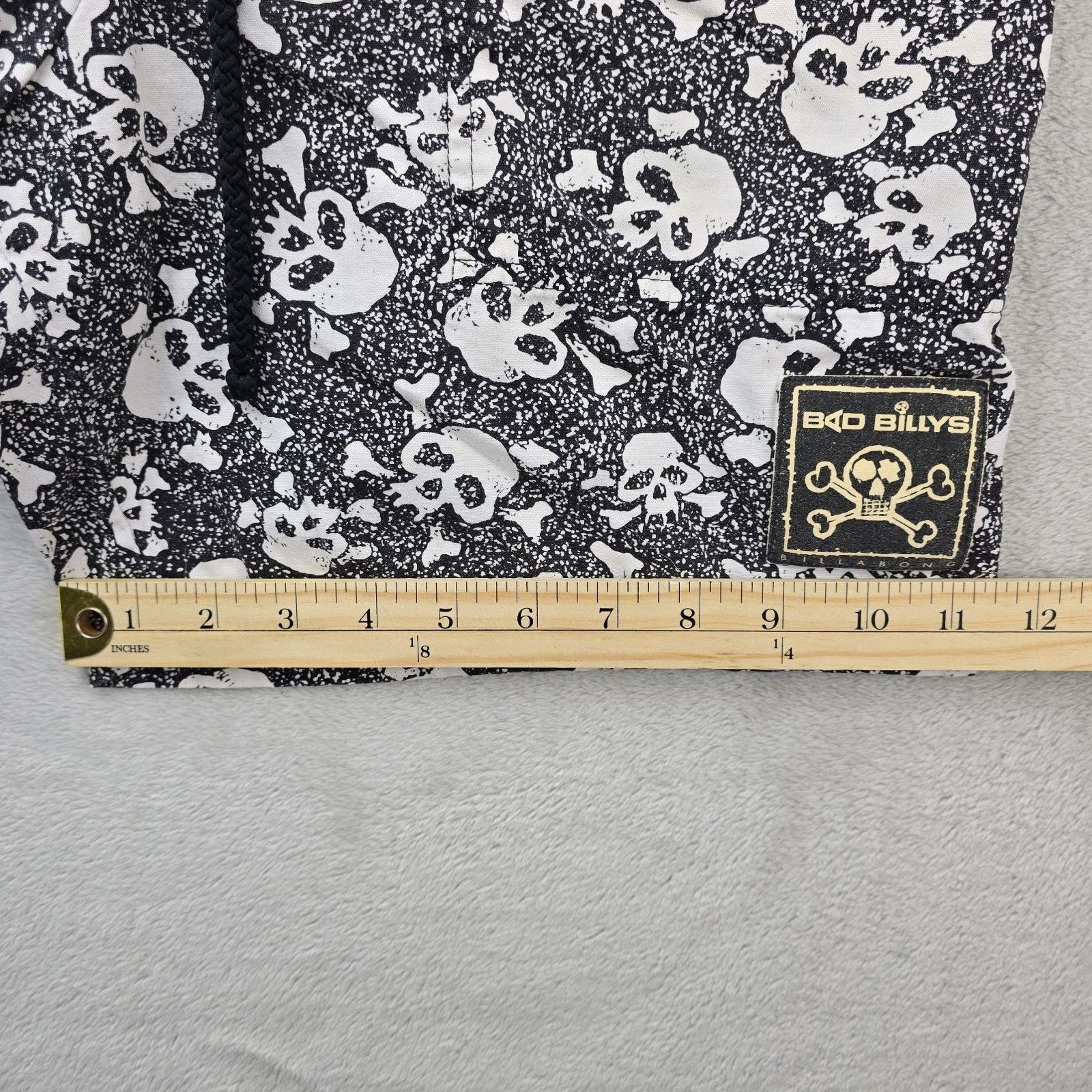 Billabong Vintage Billabong Bad Billys Shorts Mens 34 Skull Crossbones Size US 34 / EU 50 - 9 Thumbnail