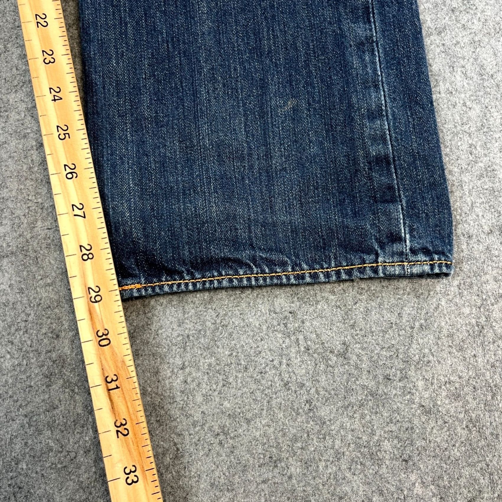 Levi's Levi's 501 Jeans Relaxed Straight 36 32 Denim Blue Button Fly Mens Regular Waist 36 Inseam 32 Vintage No Size US 36 / EU 52 - 4 Thumbnail