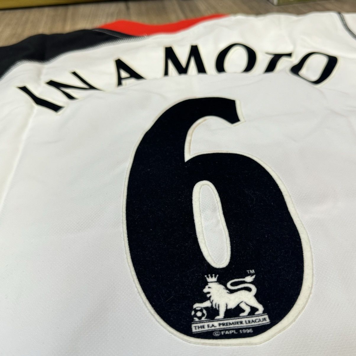 Puma Fulham 03/05 home shirt #6 Inamoto Size US M / EU 48-50 / 2 - 6 Thumbnail