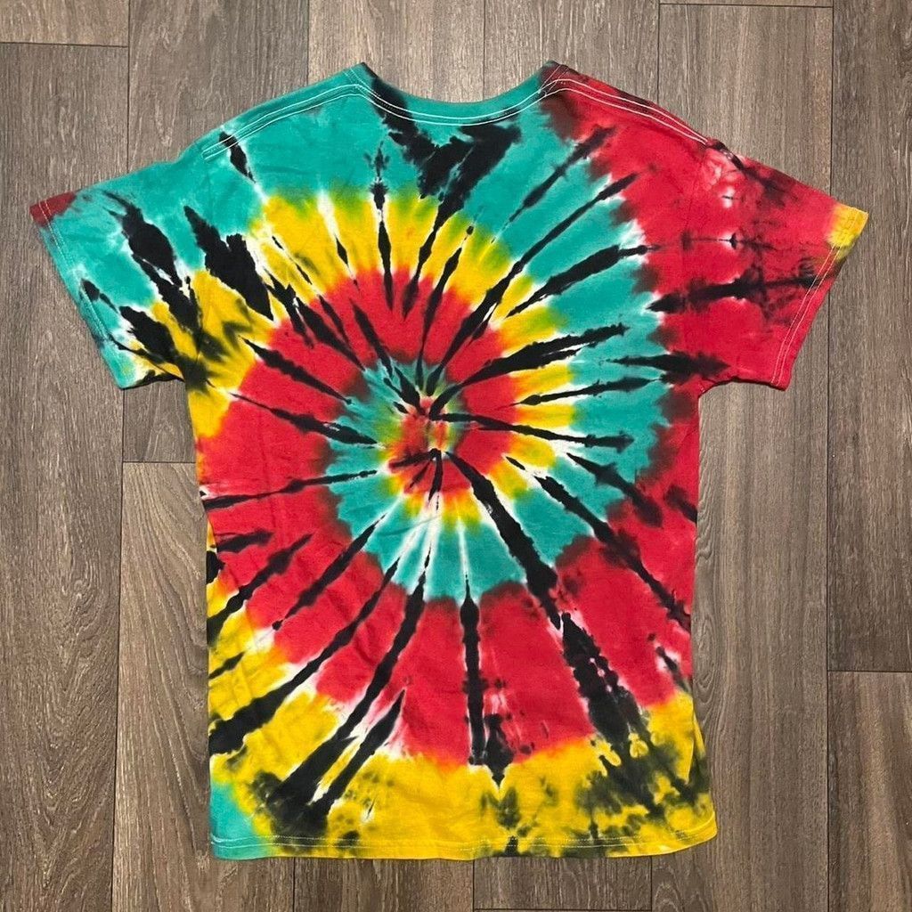 Gildan Bad bunny x Bugs bunny multicolored tie dye t shirt size M Size US M / EU 48-50 / 2 - 5 Thumbnail