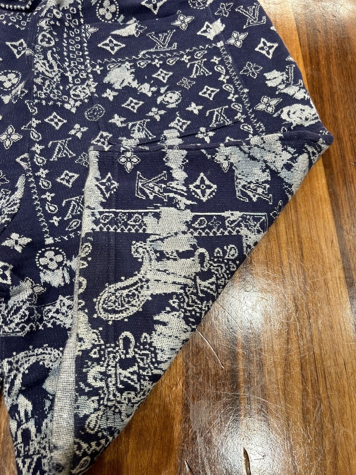 Louis Vuitton LOUIS VUITTON BANDANA SHORTS Size US 32 / EU 48 - 19 Thumbnail