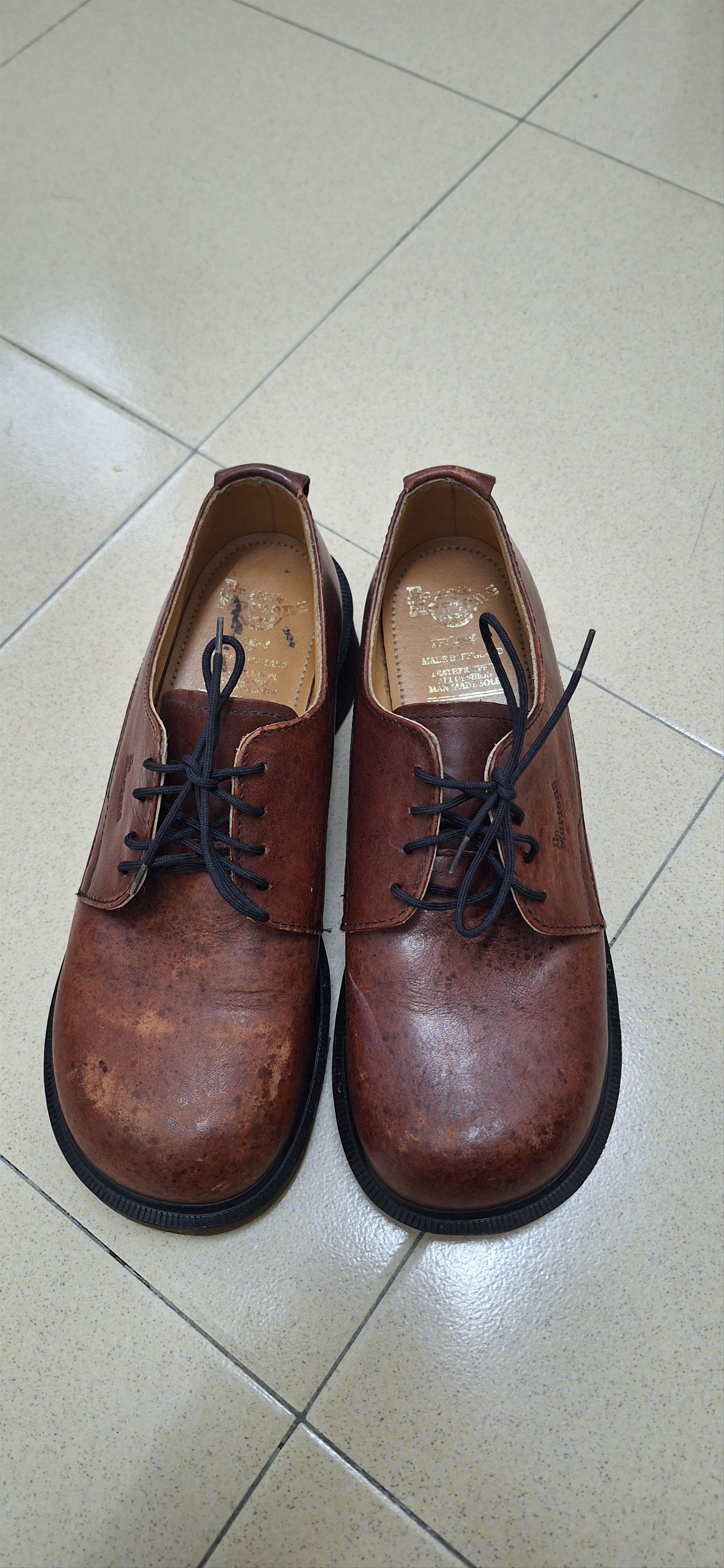 Dr. Martens 90s Doc Martens Brown Oxford Chunky Size US 7 / EU 40 - 1 Thumbnail