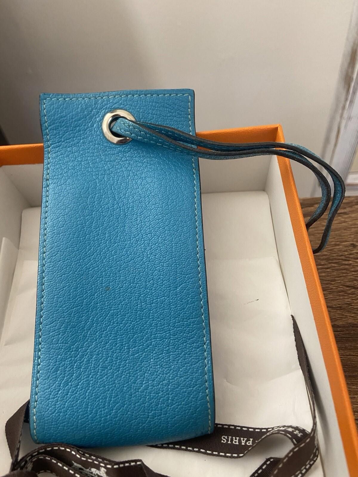 Hermes Hermes Vespa cerulean blue leather cigarette case, strap/box Size ONE SIZE - 3 Thumbnail