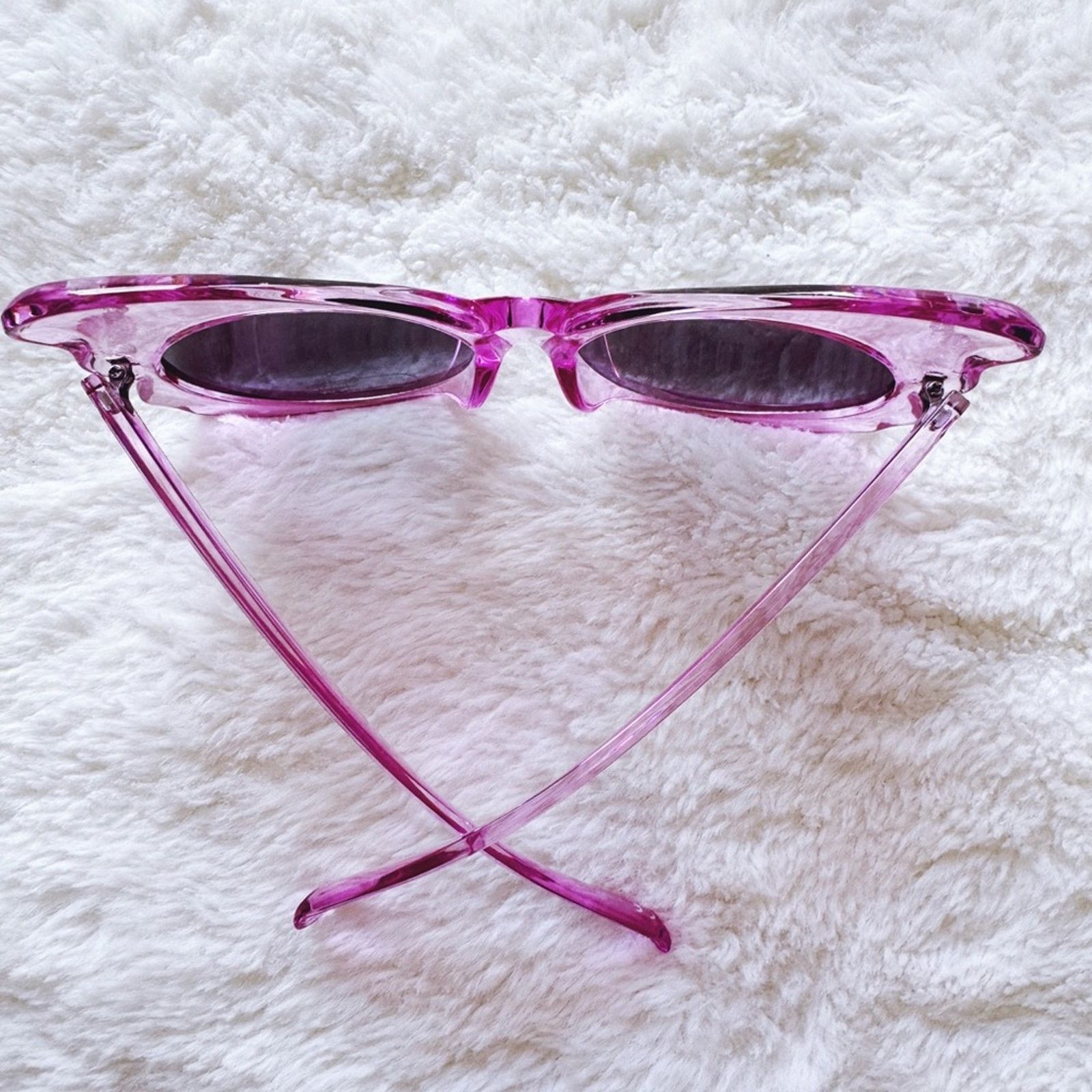 Other Eliza Dark Pink Butterfly-shaped Sunglasses Size ONE SIZE - 11 Thumbnail