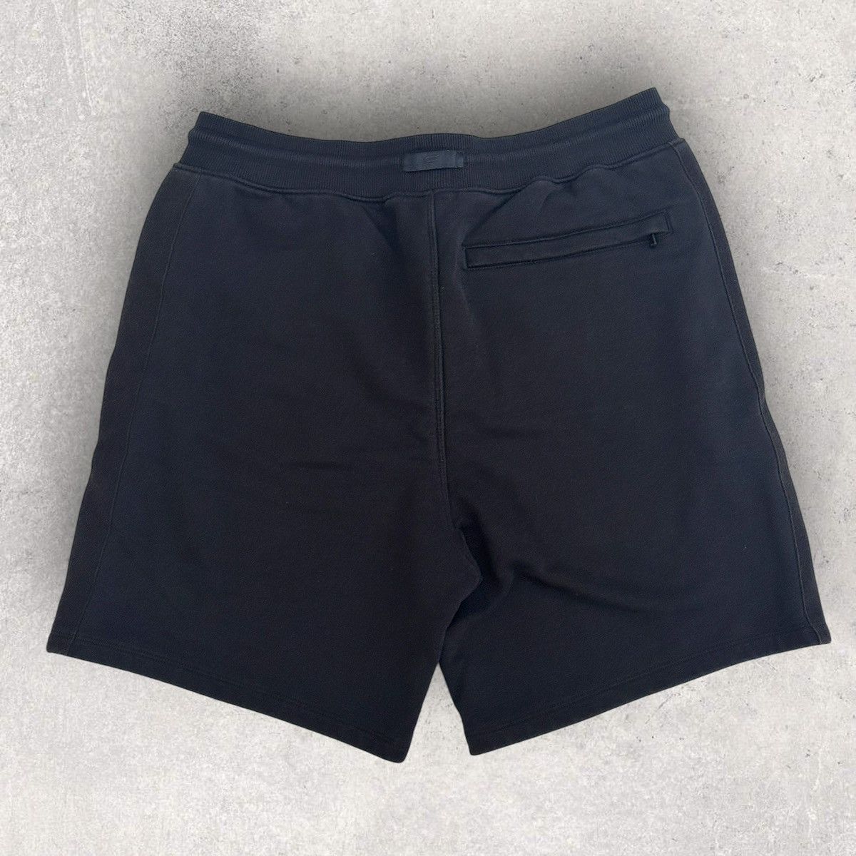 Fabletics Fabletics Sweat Shorts Size US 32 / EU 48 - 2 Thumbnail