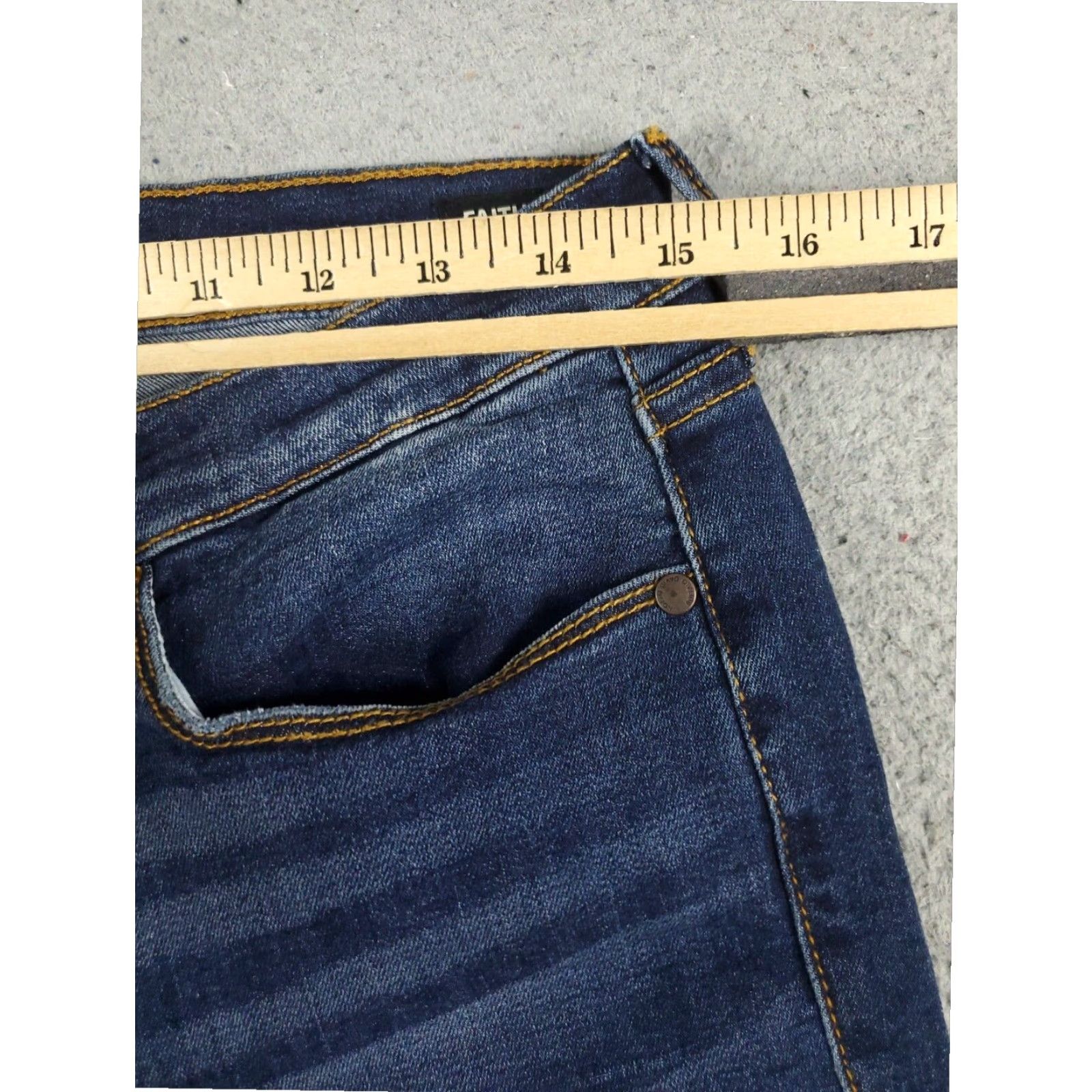 Abercrombie & Fitch Abercrombie & Fitch Womens Blue Straight Leg Jeans 30x30 Medium Wash Cotton Blend Size 30" / US 8 / IT 44 - 4 Thumbnail