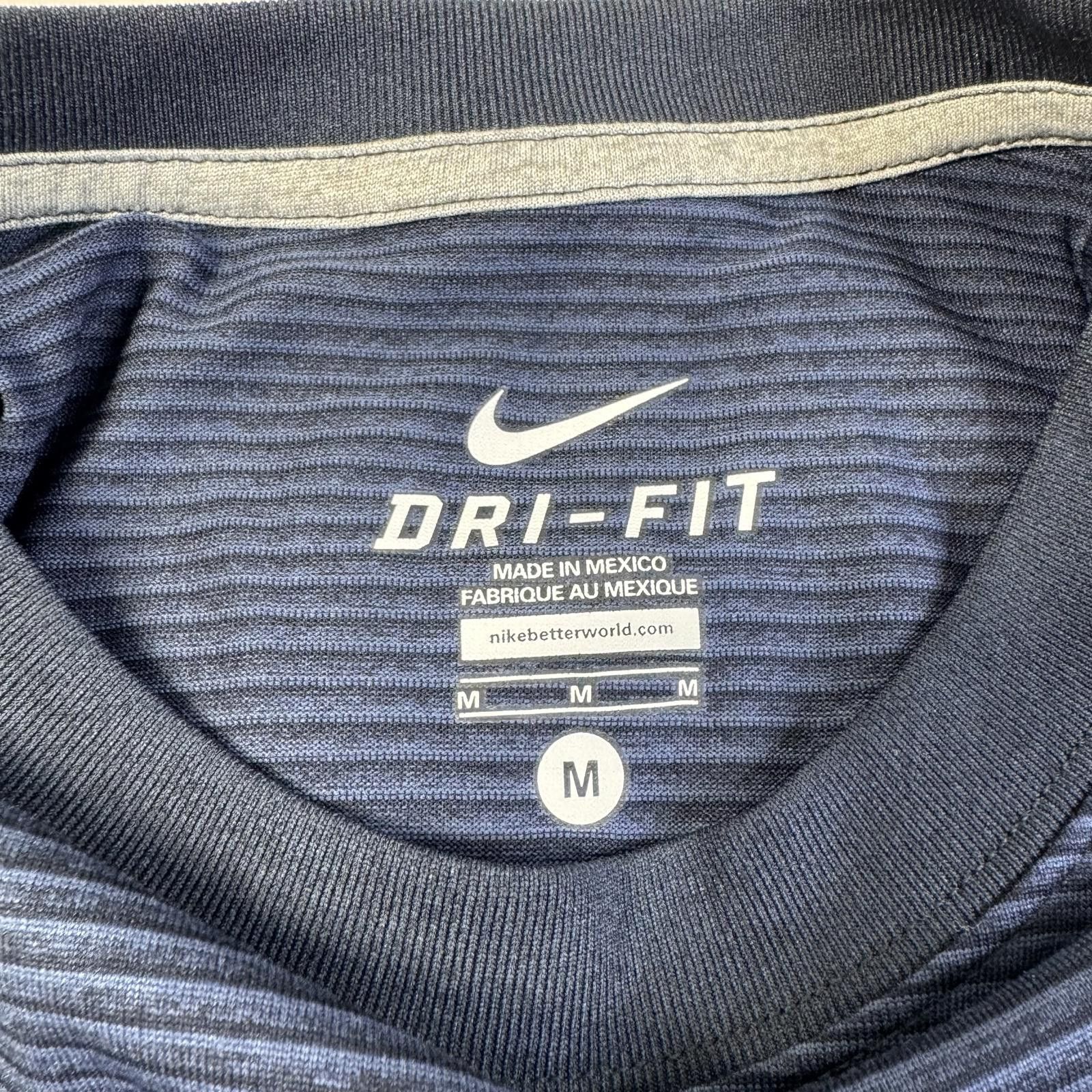 Nike Nike Men’s Dri-Fit Blue T-Shirt Size M Size US M / EU 48-50 / 2 - 7 Thumbnail