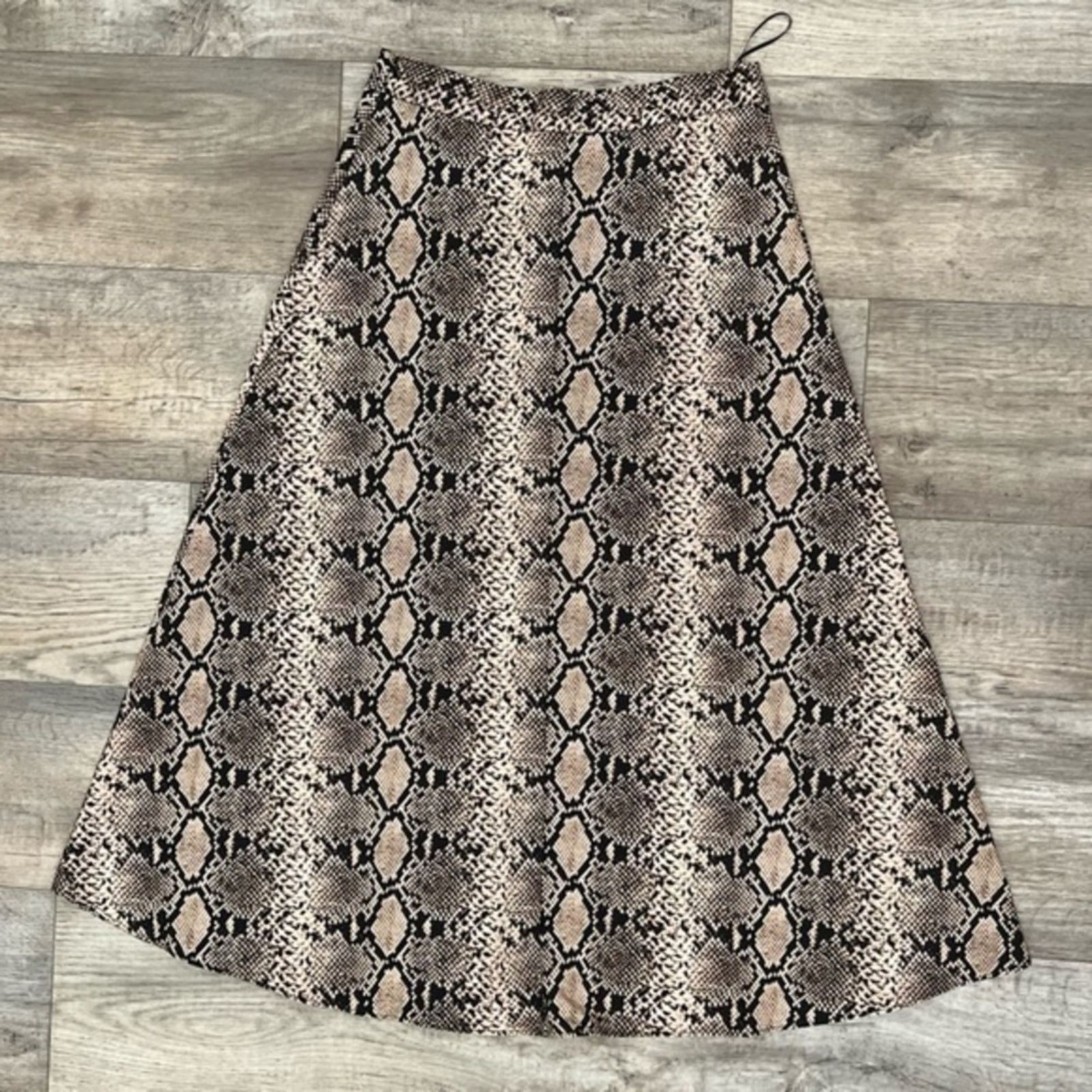 Zara ZARA Snakeskin Print Midi Skirt NWT Size 30" / US 8 / IT 44 - 19 Thumbnail
