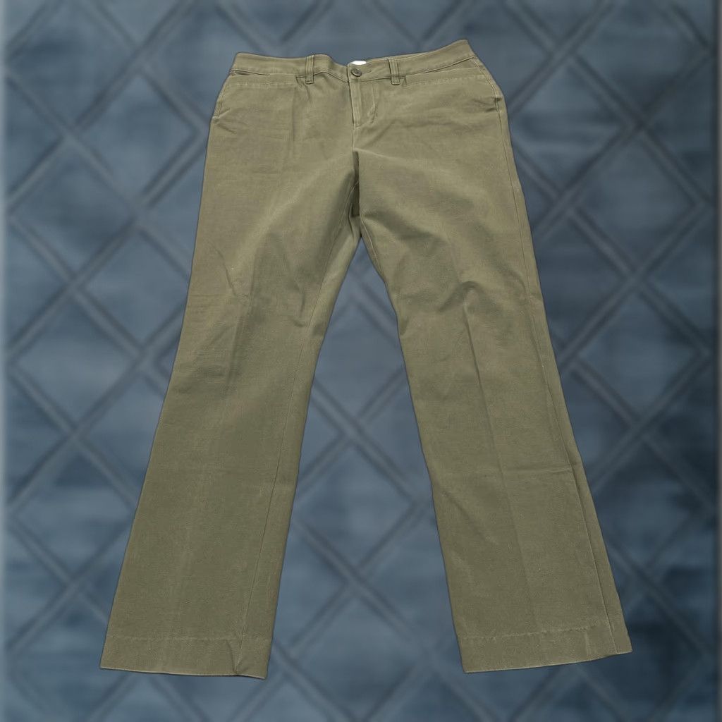 Coldwater Creek Coldwater Creek Pants Womens 10 Green Natural Fit Chino Straight Leg Stretch Size 32" / US 10 / IT 46 - 1 Thumbnail