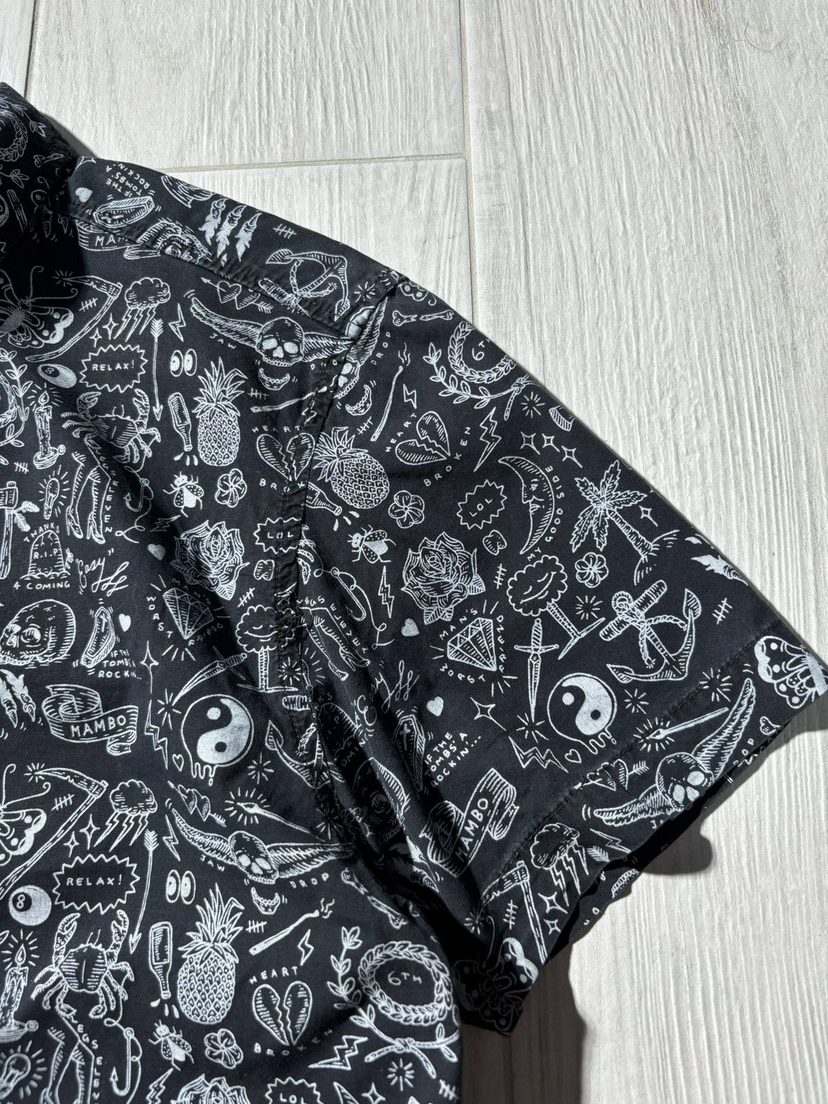 Mambo Mambo Shirts Surf All Over Printed Size US M / EU 48-50 / 2 - 3 Thumbnail