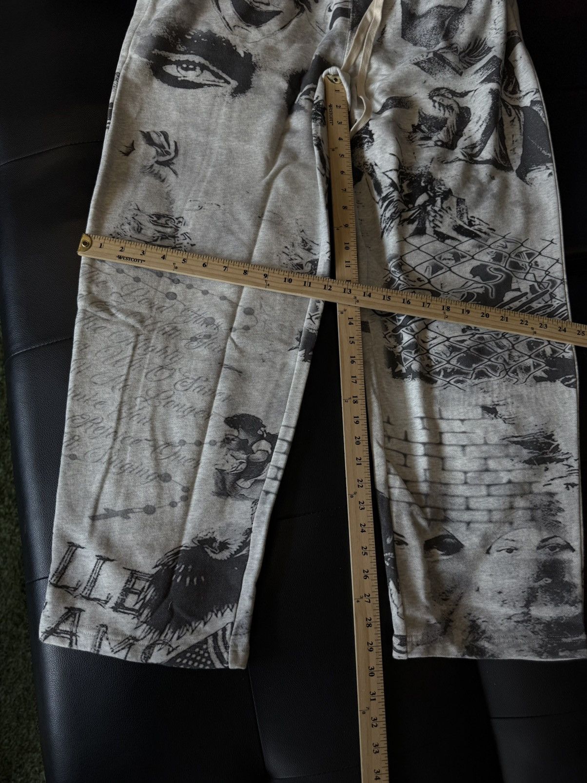 Vale Vale Valley Mural Sweatpants Size Medium(NEW) Size US 32 / EU 48 - 6 Thumbnail