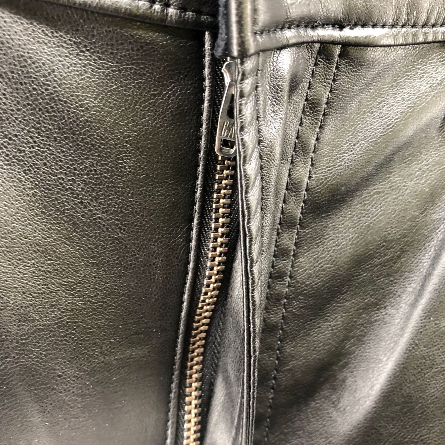 Gap VINTAGE Gap 70s Flare High Rise Faux Leather Pants Womens 14 Black Stretch Rock Pants Size 36" / US 14 / IT 50 - 5 Thumbnail