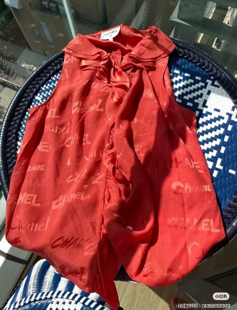 Chanel Chanel 22p watermelon red silk vest 2503-Nextarrow Size XS / US 0-2 / IT 36-38 - 8 Thumbnail