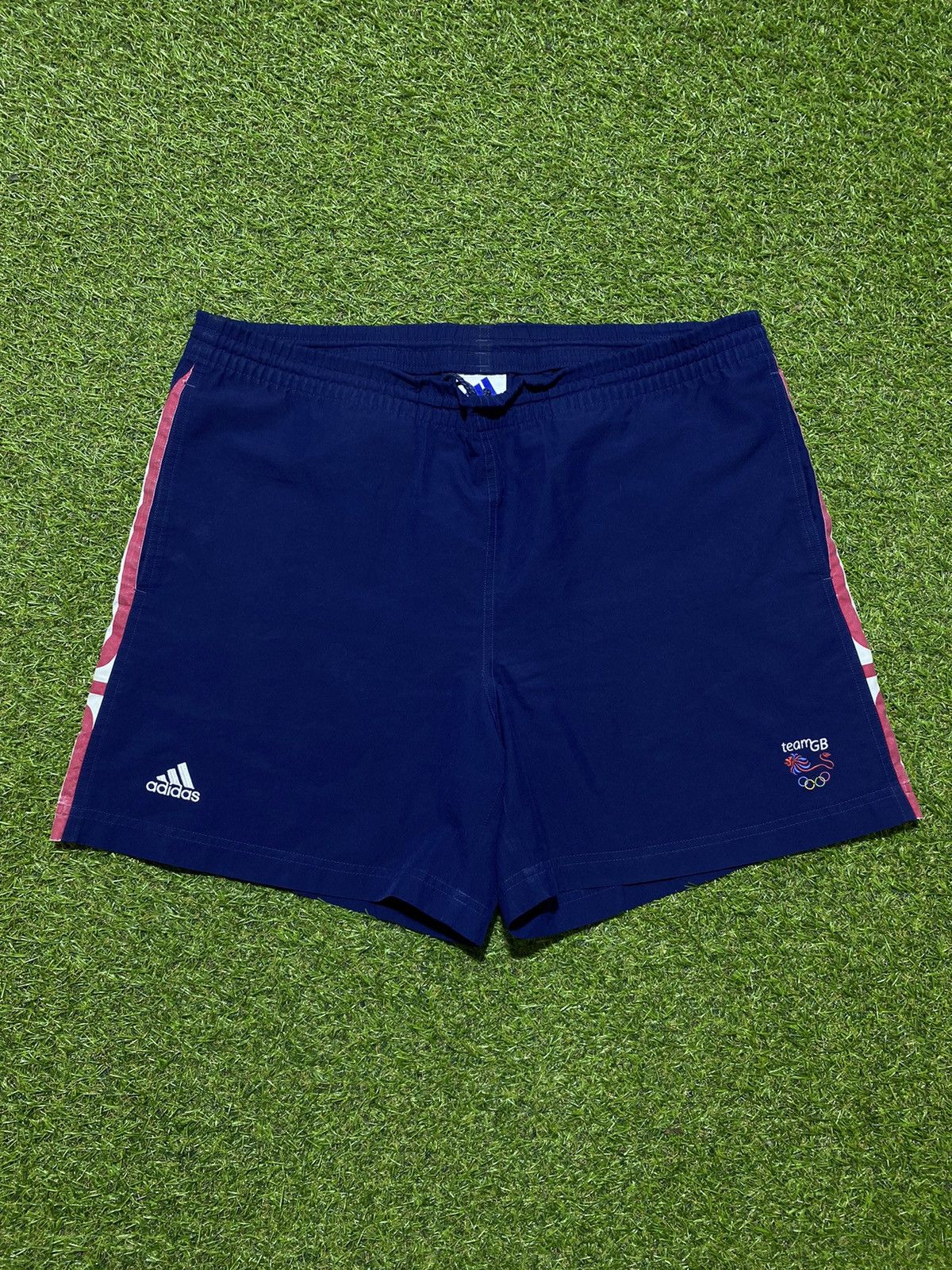 Adidas Vintage 90s Adidas shorts Team GB sportswear style size M Size US 32 / EU 48 - 1 Thumbnail