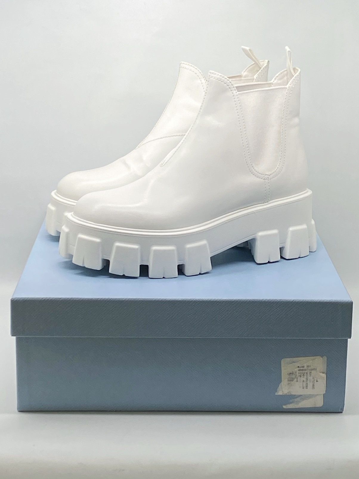 Prada Prada Monolith Leather Lug-Sole Chelsea Boots size 37 Size US 7 / IT 37 - 12 Thumbnail