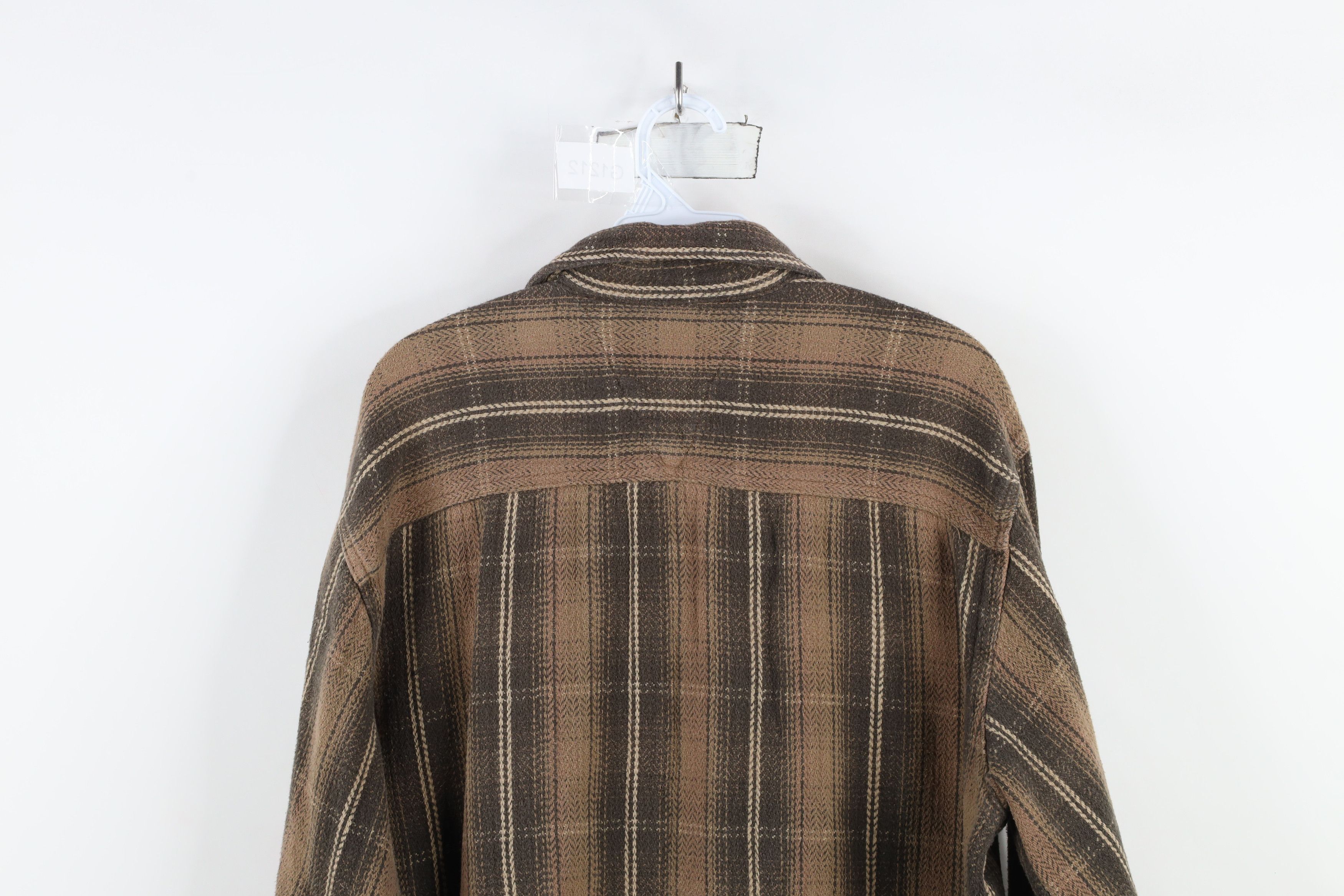 Vintage Vintage 90s Streetwear Heavyweight Button Shirt Brown Size US L / EU 52-54 / 3 - 13 Thumbnail