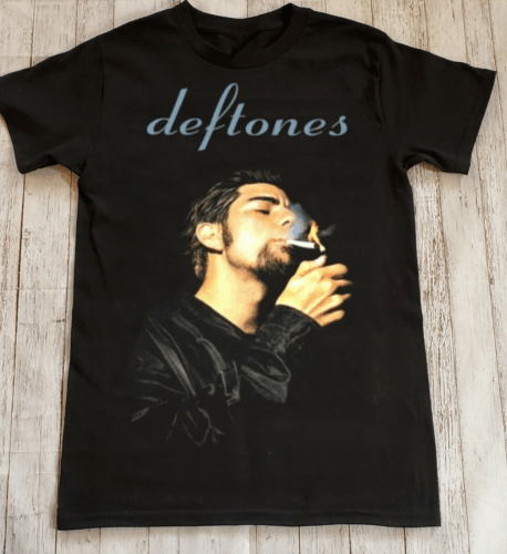 Band Tees Deftones band T-shirt for men women fans Size US XL / EU 56 / 4 - 1 Thumbnail