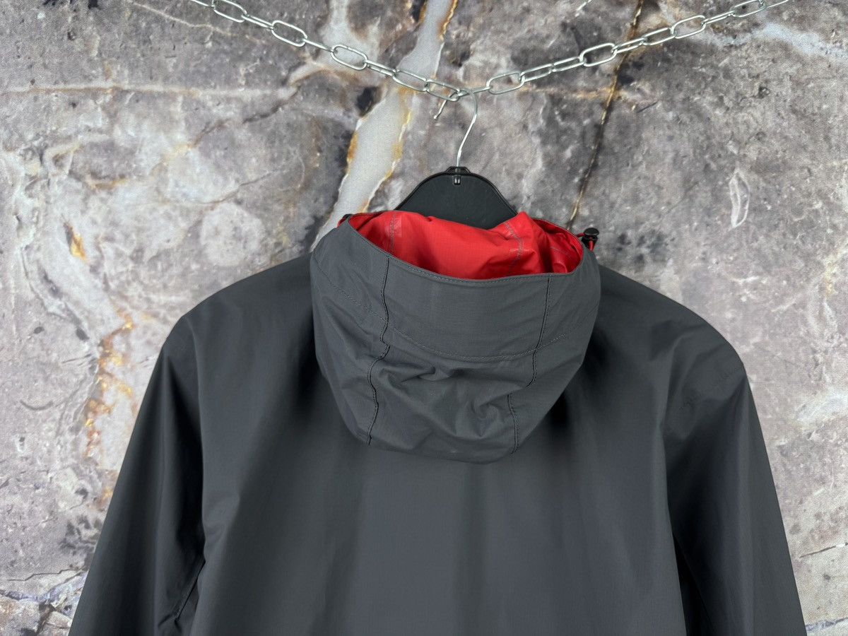 Berghaus Men’s Berghaus Jacket Lightweight Windbreaker Outdoor Size S Size US S / EU 44-46 / 1 - 12 Thumbnail