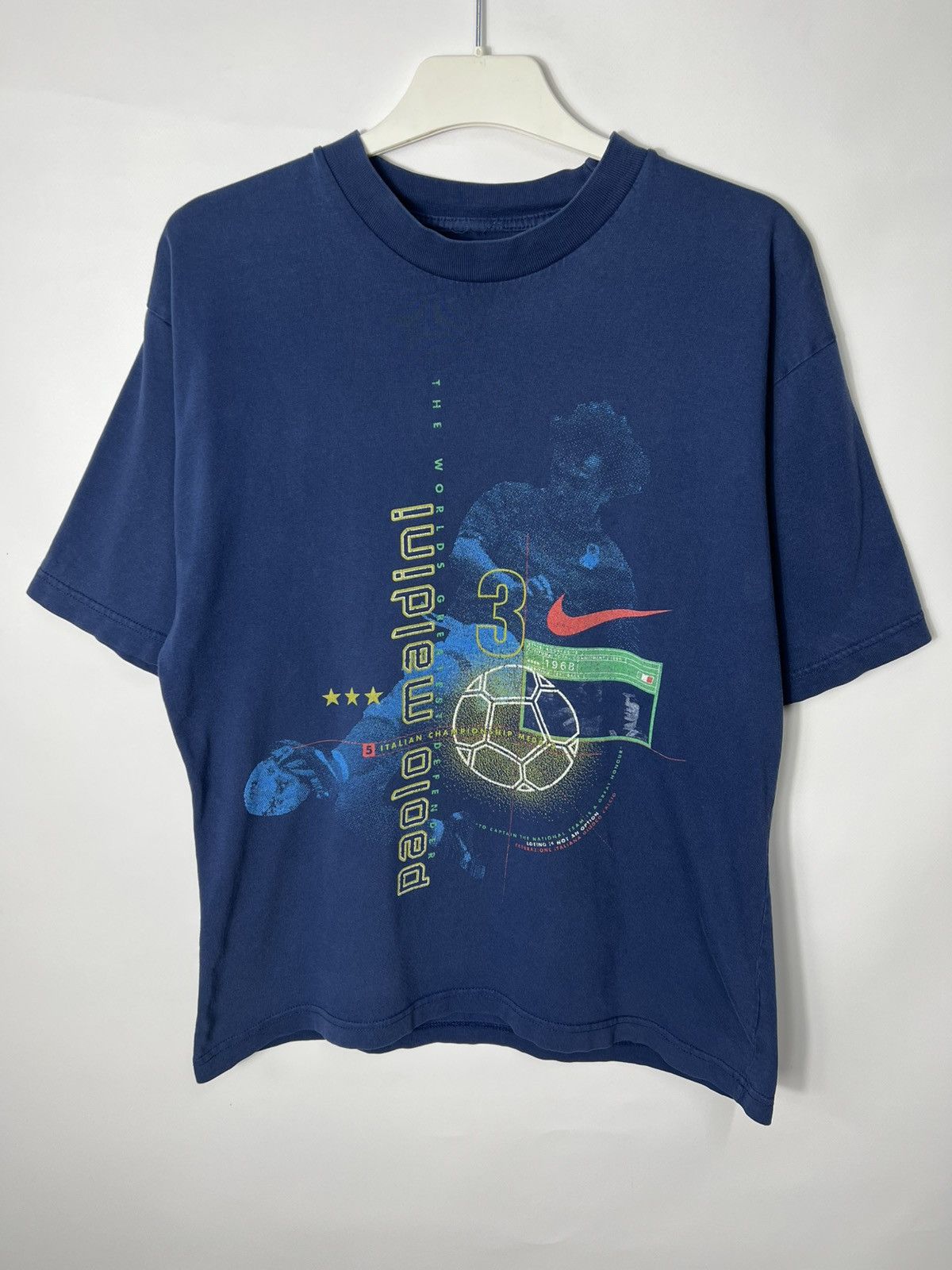 Nike vintage streetwear soccer 90s nike paolo maldini tee Size US M / EU 48-50 / 2 - 1 Thumbnail