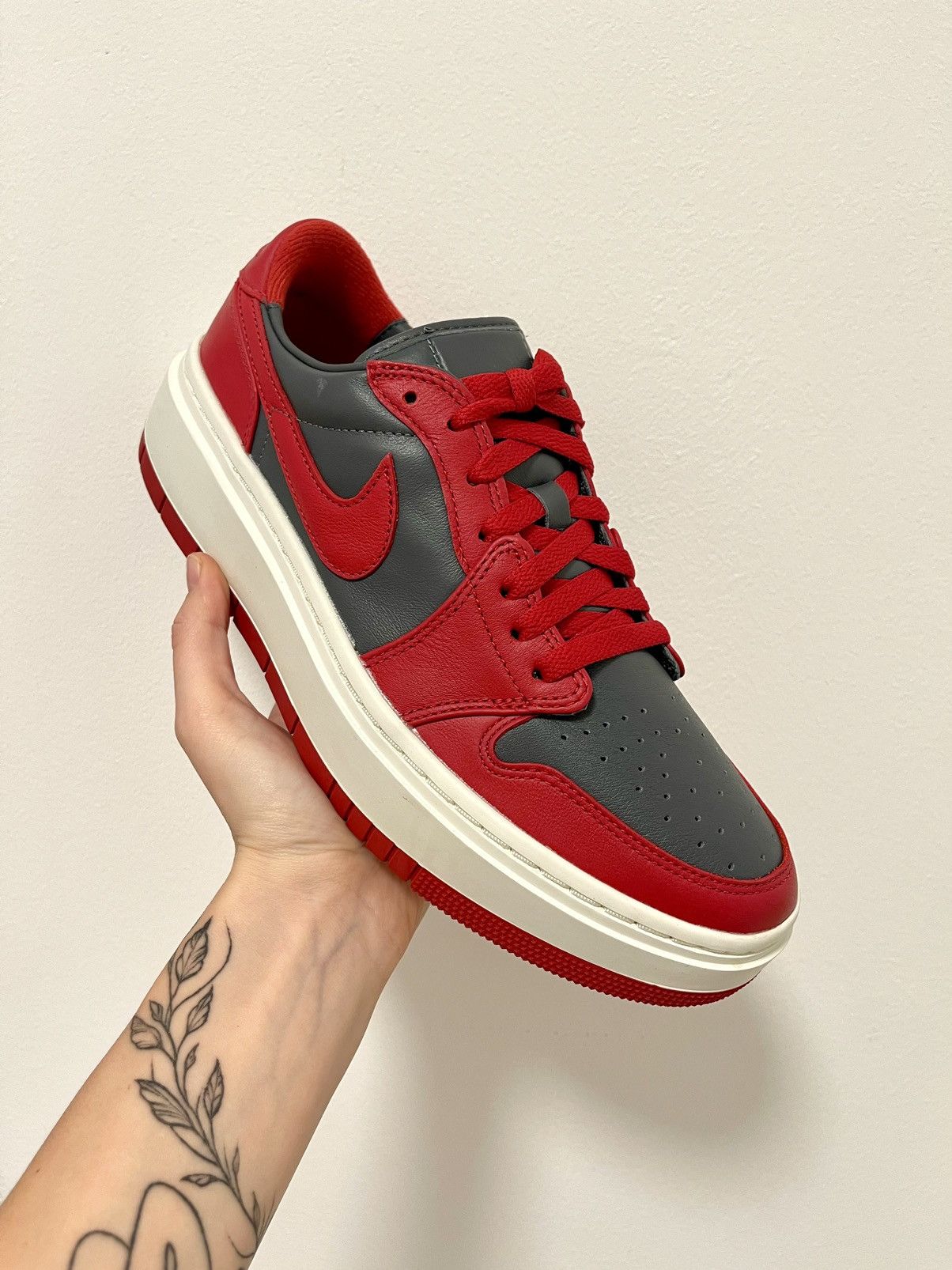 Jordan Brand JORDAN 1 ELEVATE LOW DARK GREY VARSITY RED Size US 10 / IT 40 - 1 Thumbnail
