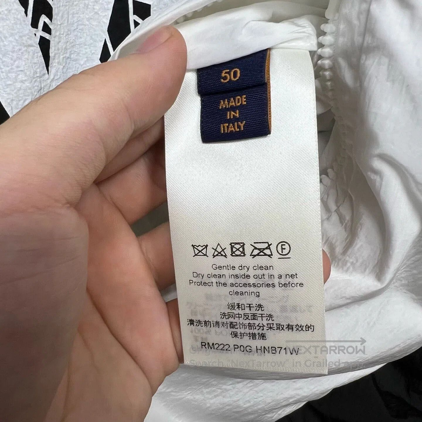 Louis Vuitton louis vuitton color. Size US L / EU 52-54 / 3 - 4 Thumbnail