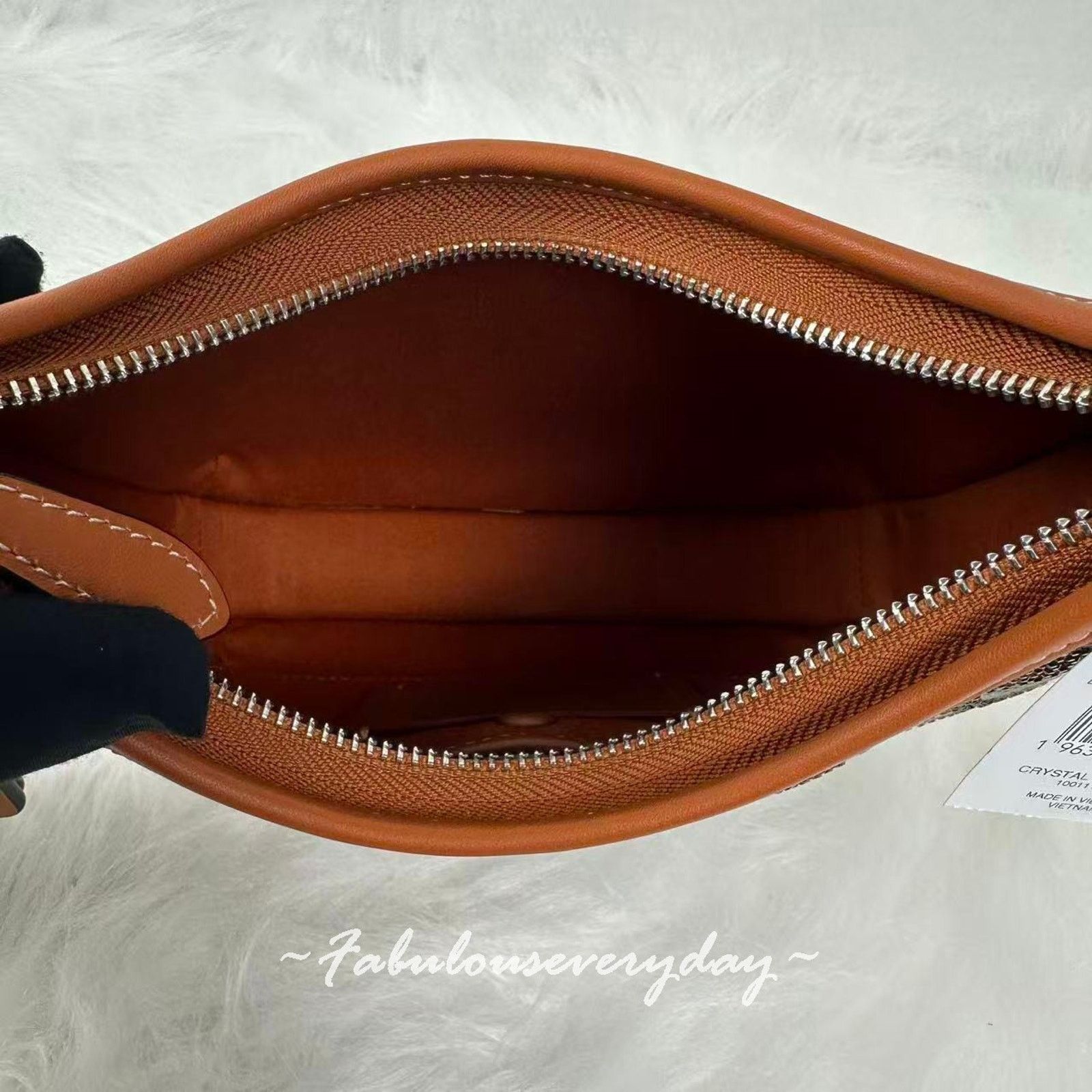 Coach COACH Crystal Curve Zip Shoulder Jacquard/Burnished Amber Size ONE SIZE - 10 Thumbnail